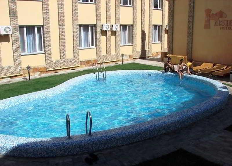 Vista Piscina Asia Samarkand Hotel