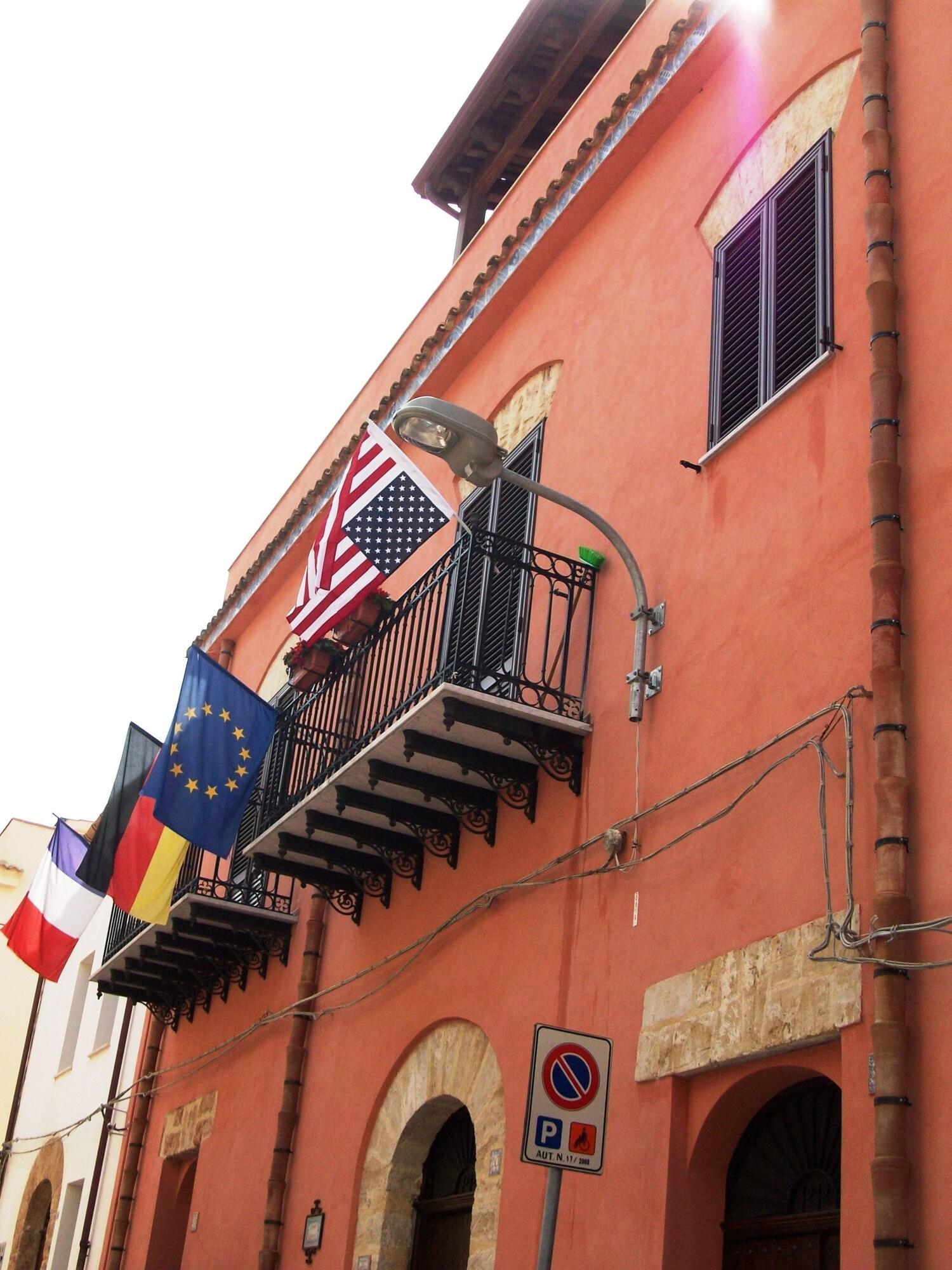 Vista Exterior Cinisi Vacanze