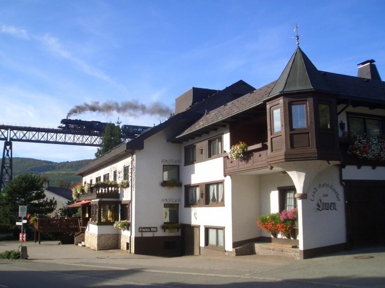 Vista Exterior Landhotel Loewen