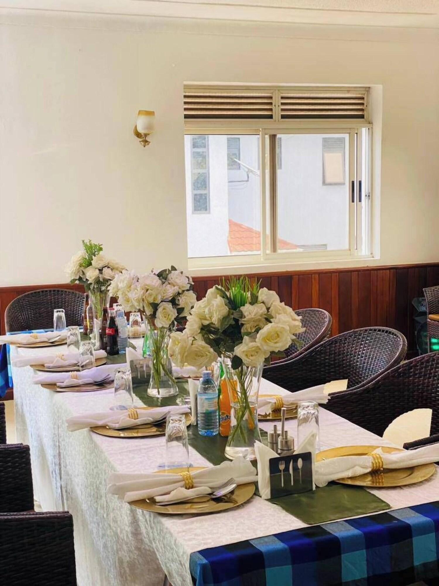 Restaurant Infinity Hotel Kampala