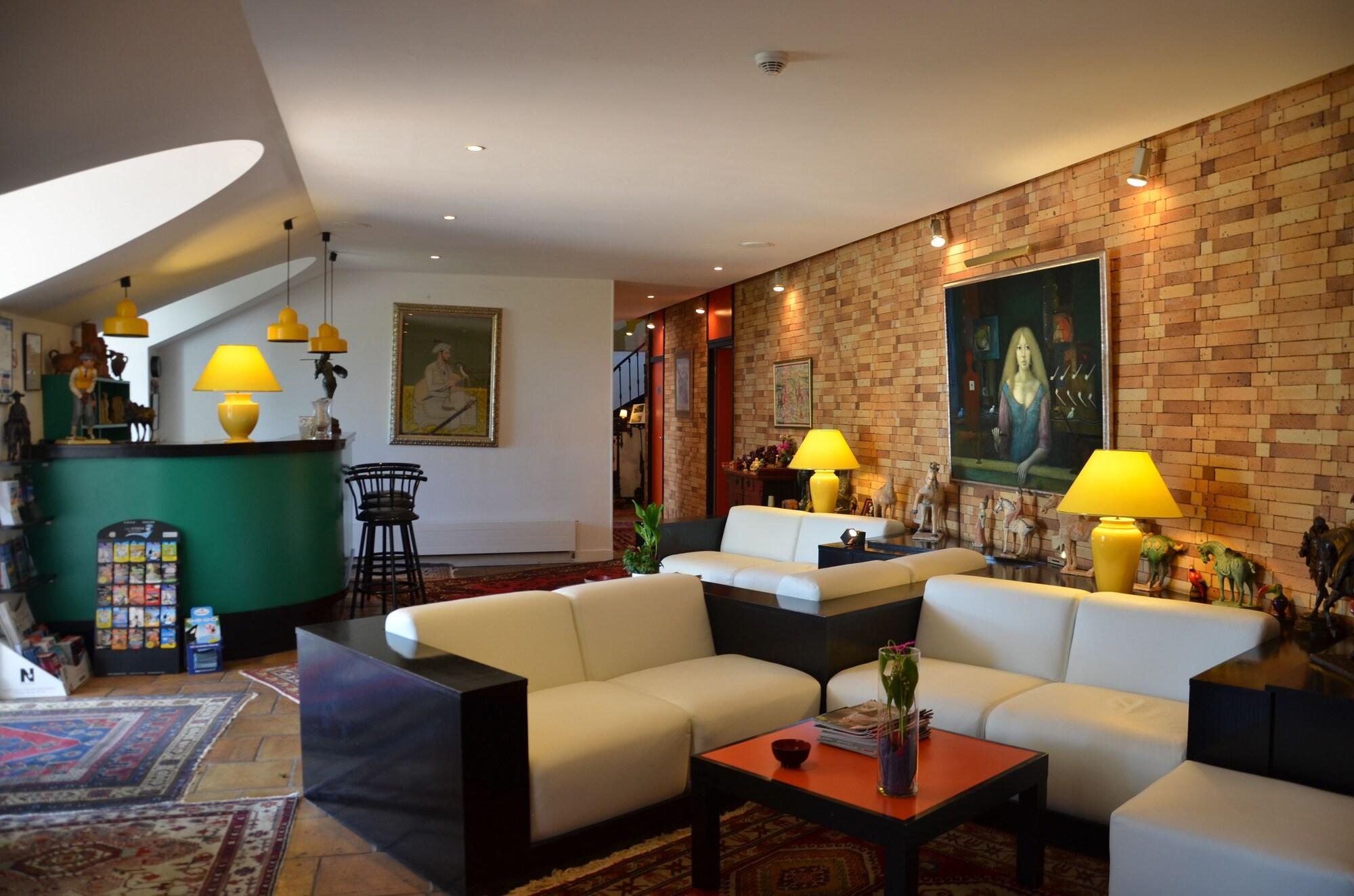 Vista Lobby Hôtel des Mimosas