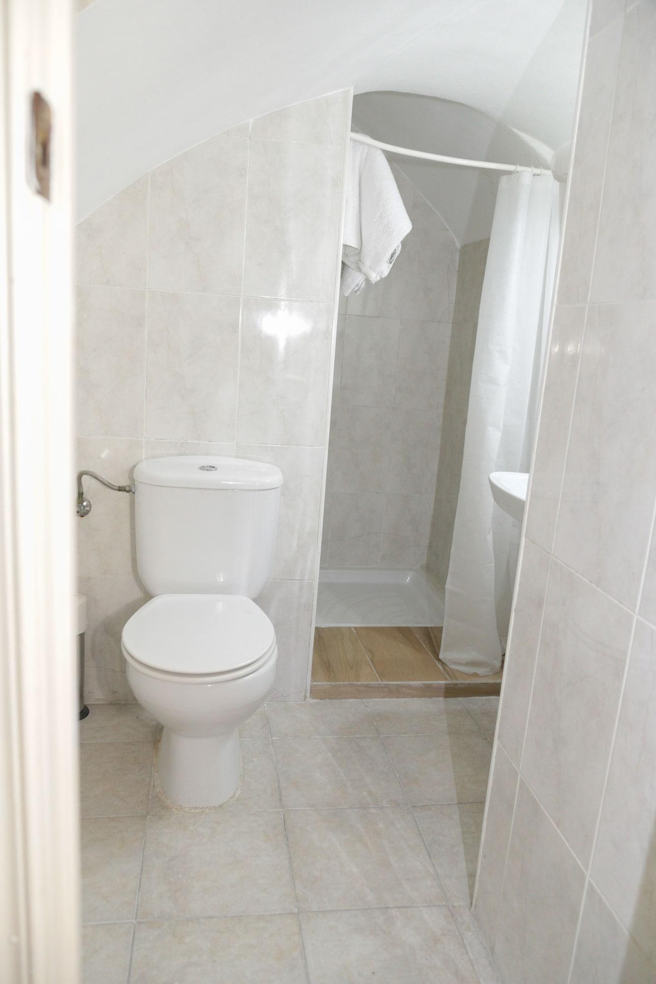 Equipamiento de Habitación Pension Internacional