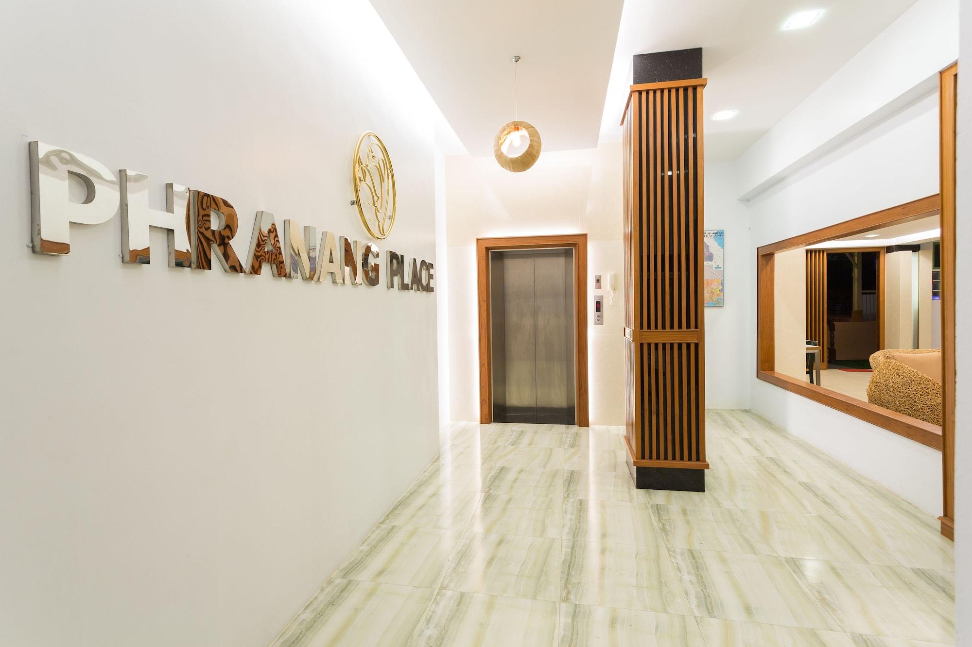 Varios Phranang Place Hotel