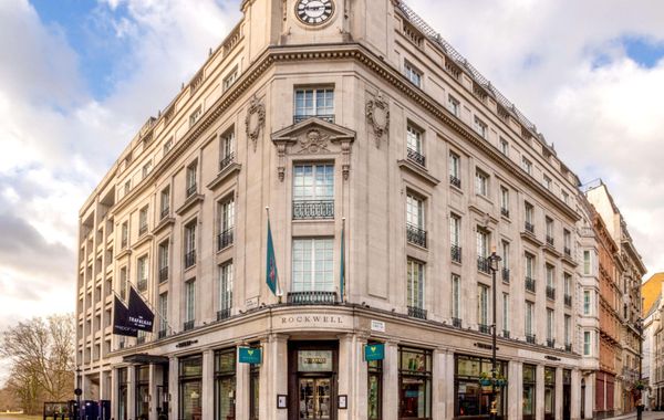 The Trafalgar St. James London, Curio Collection by Hilton