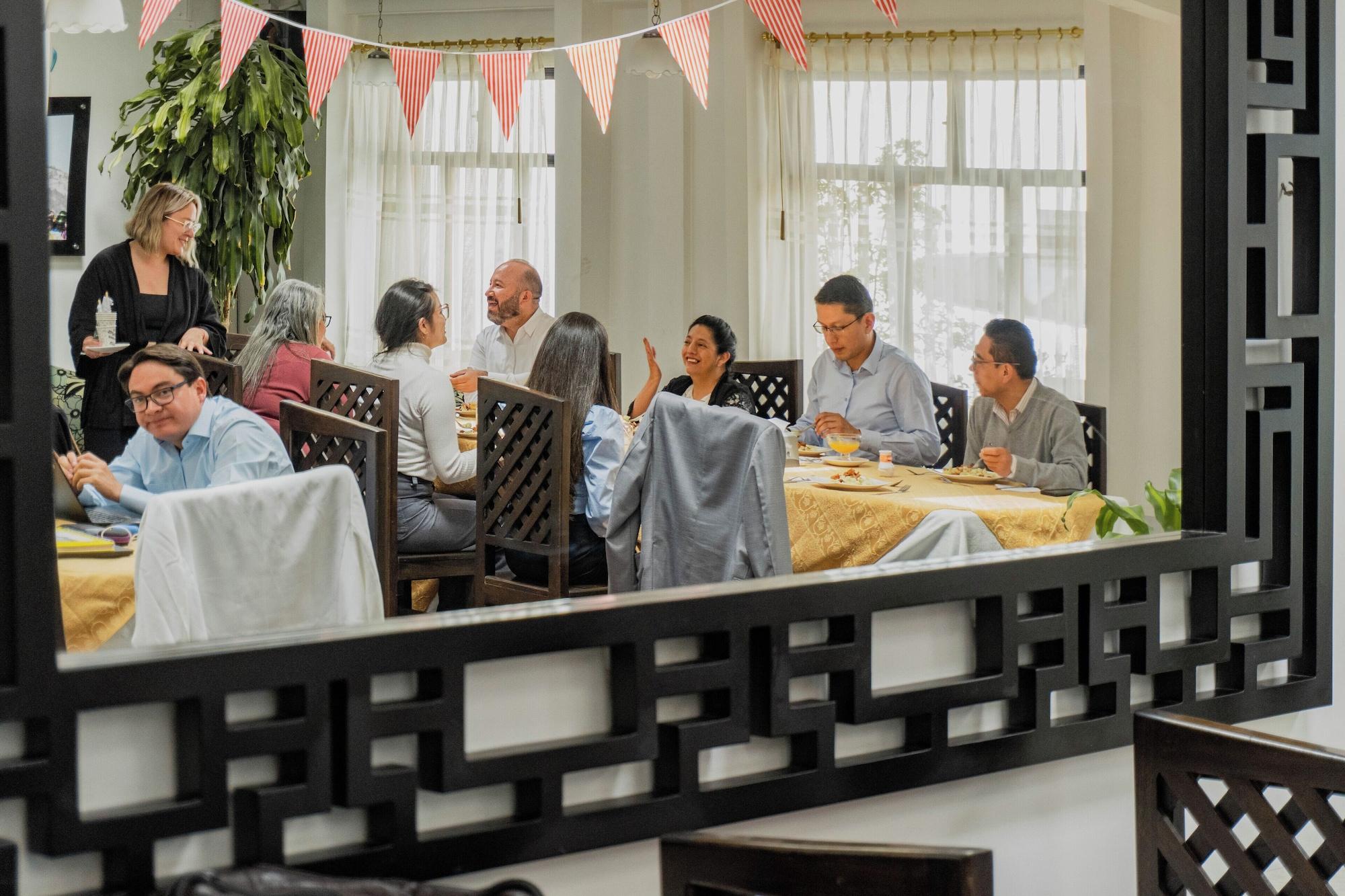 Restaurant Hotel Makroz Colonial