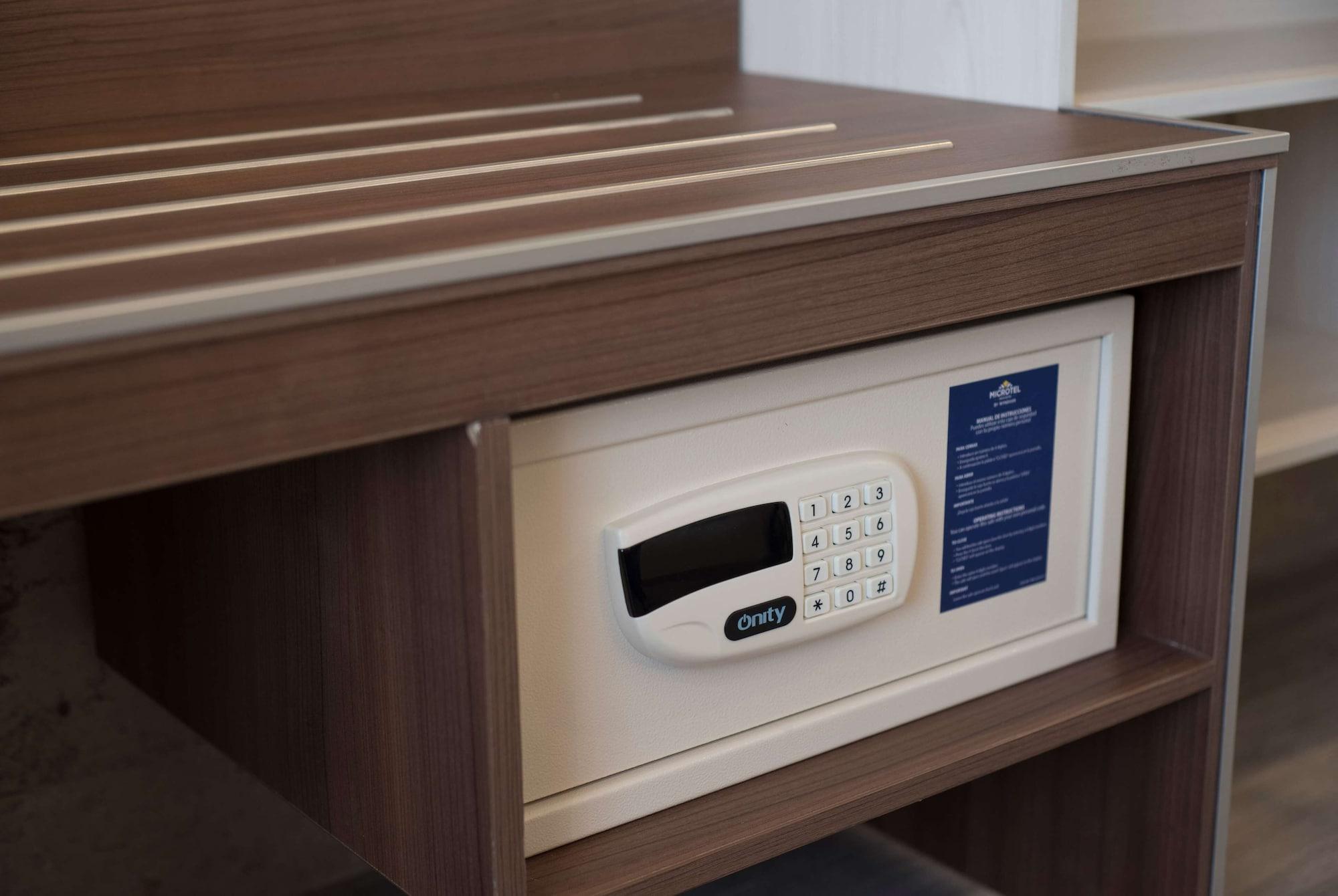 Set de Habitación Microtel Inn & Suites by Wyndham Guadalajara Sur