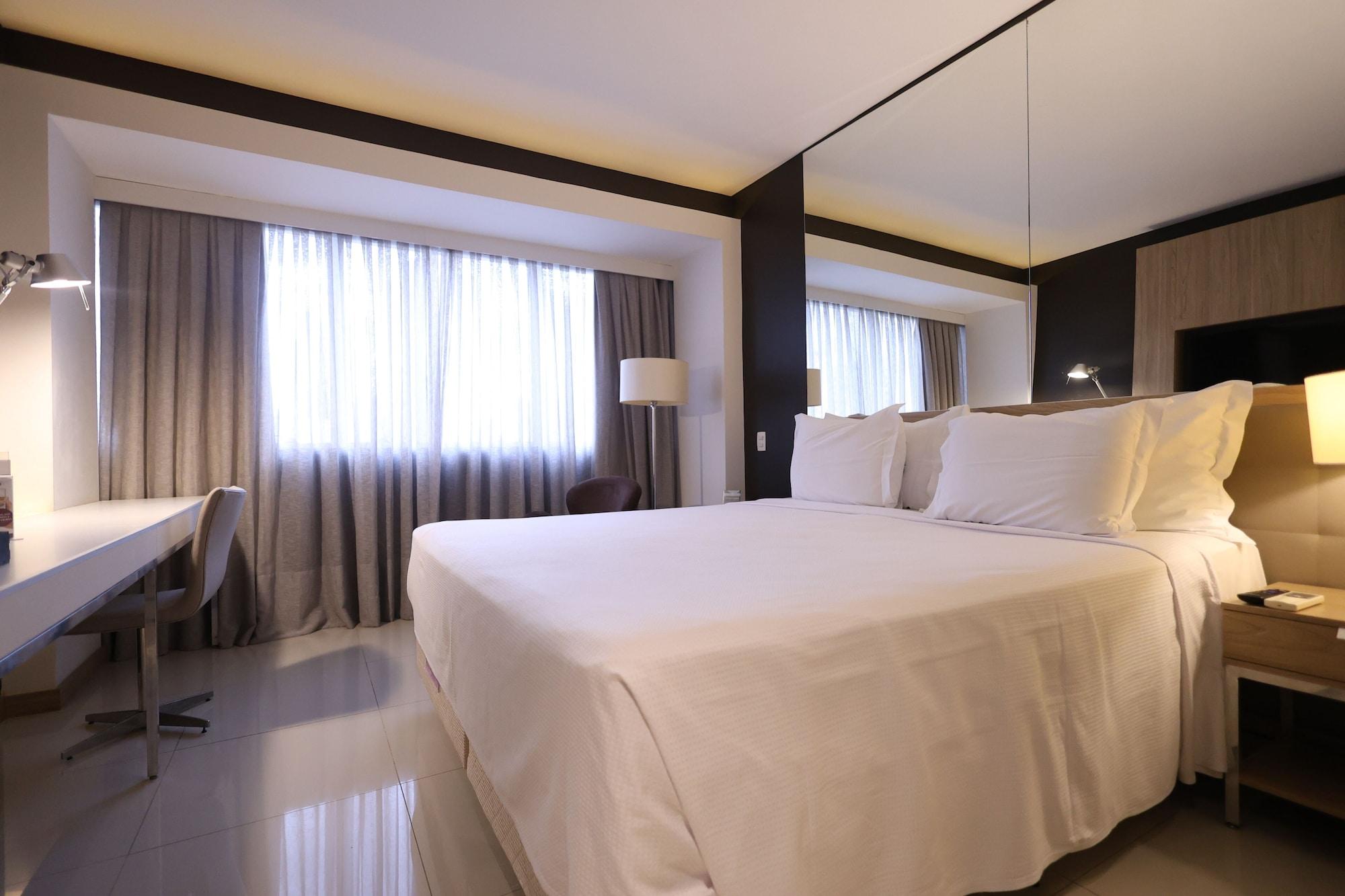 Set de Habitación eSuites Savassi Toscanini