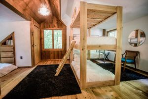Alquiler Vacacional - Northern Nights Chalet Wanderlust Abodes