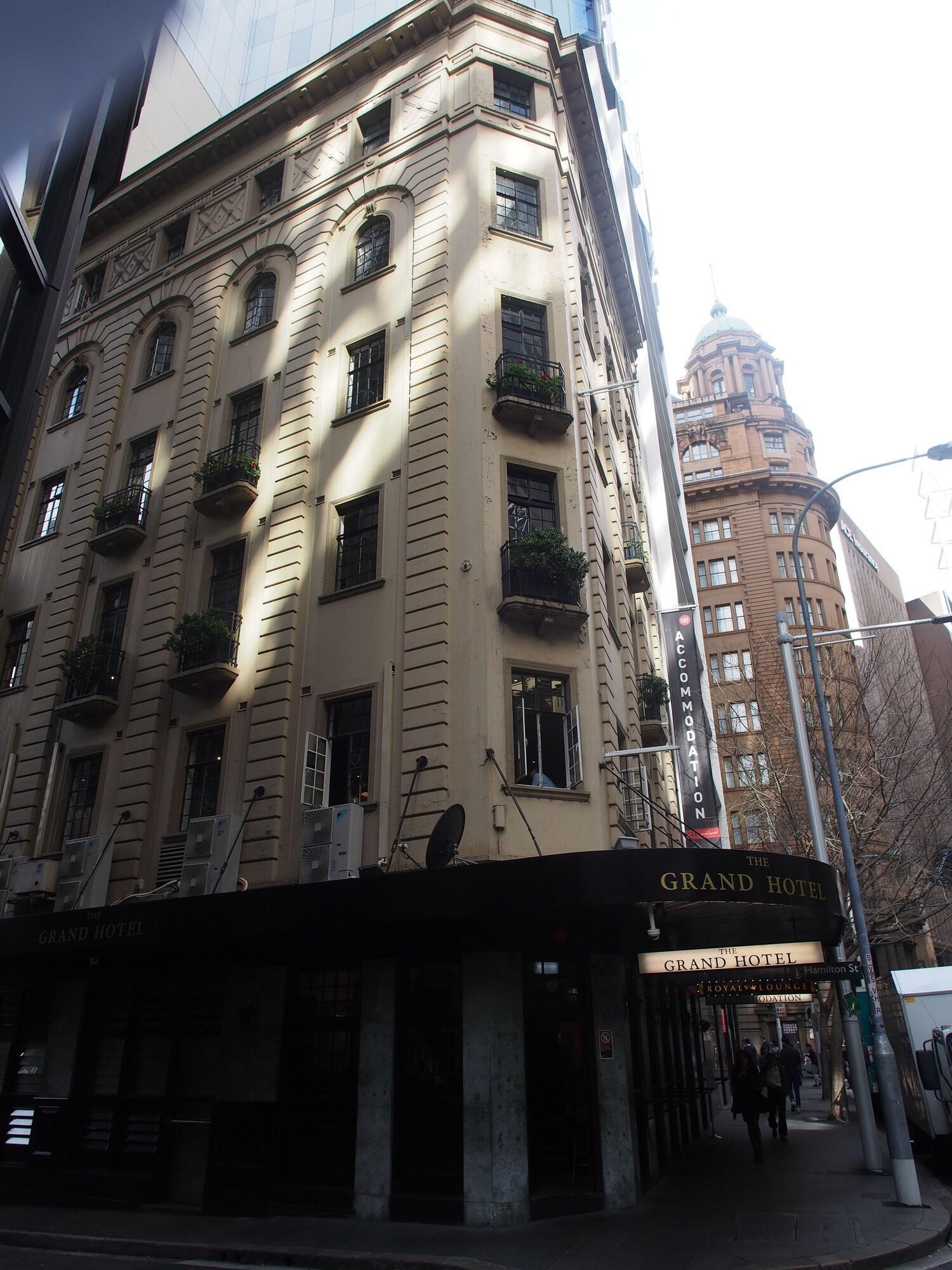 Vista Exterior The Grand Hotel
