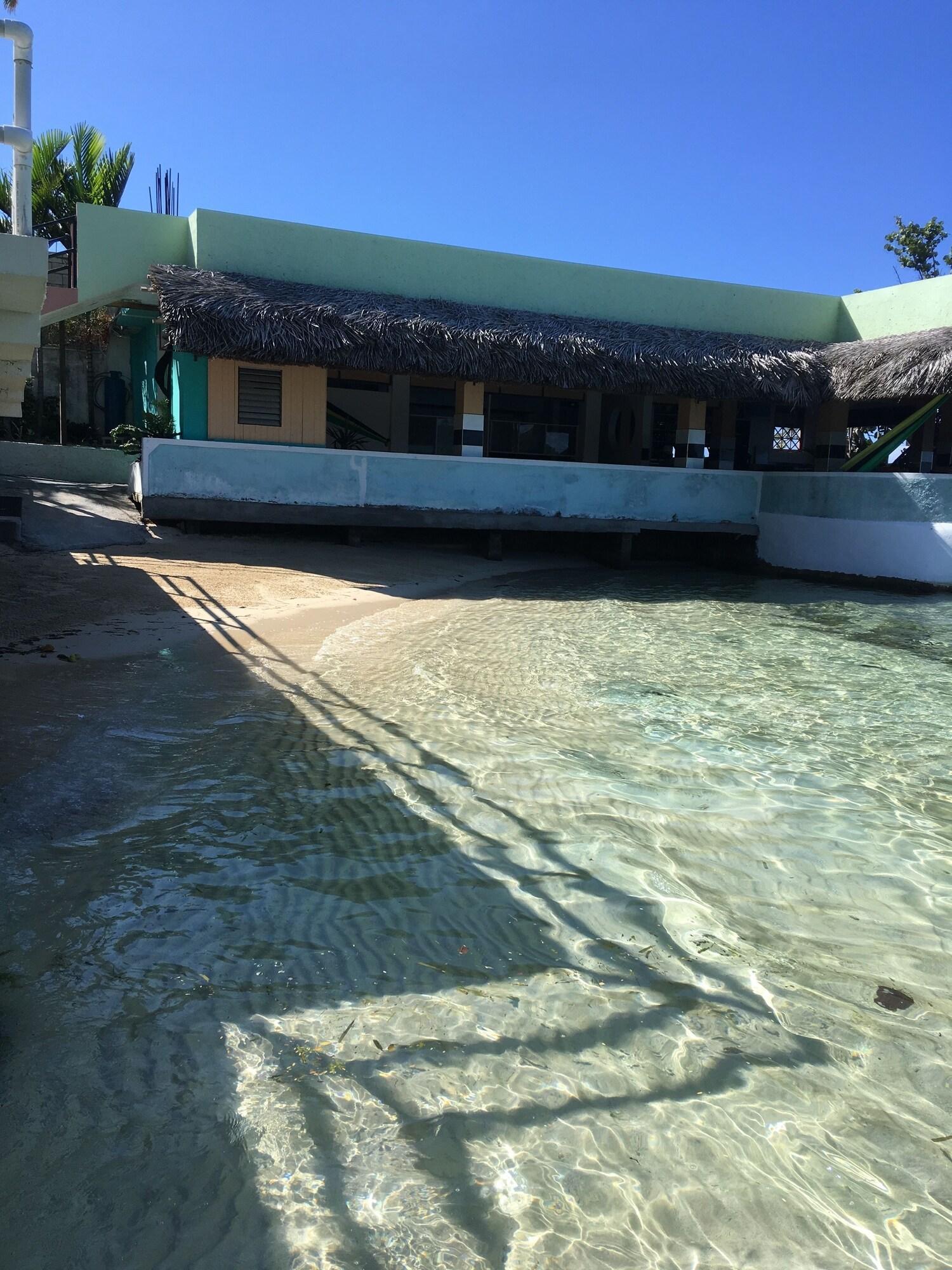Playa Ocean Palms Resort