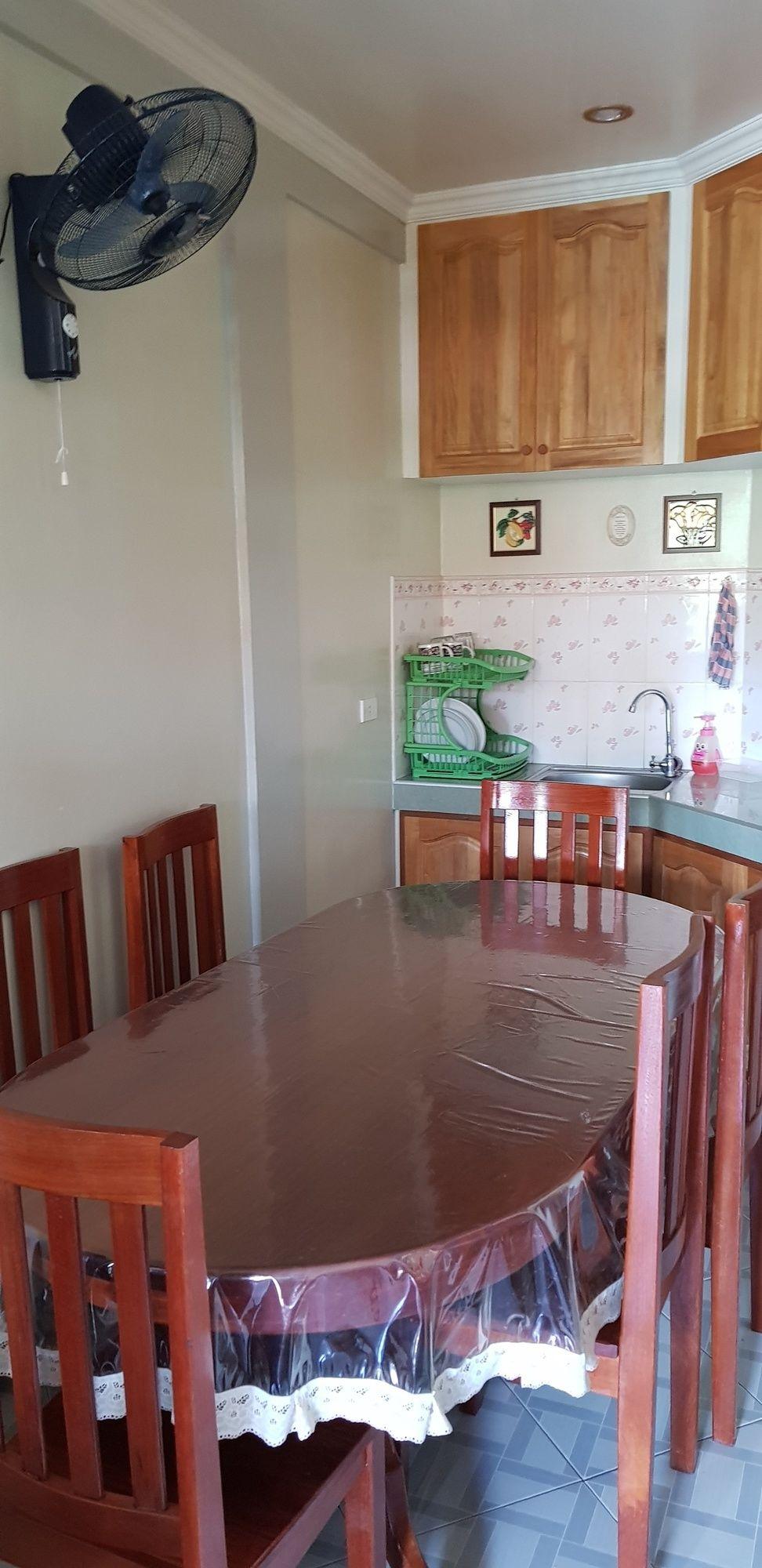 Restaurant Nonoy Matt Bed & Breakfast