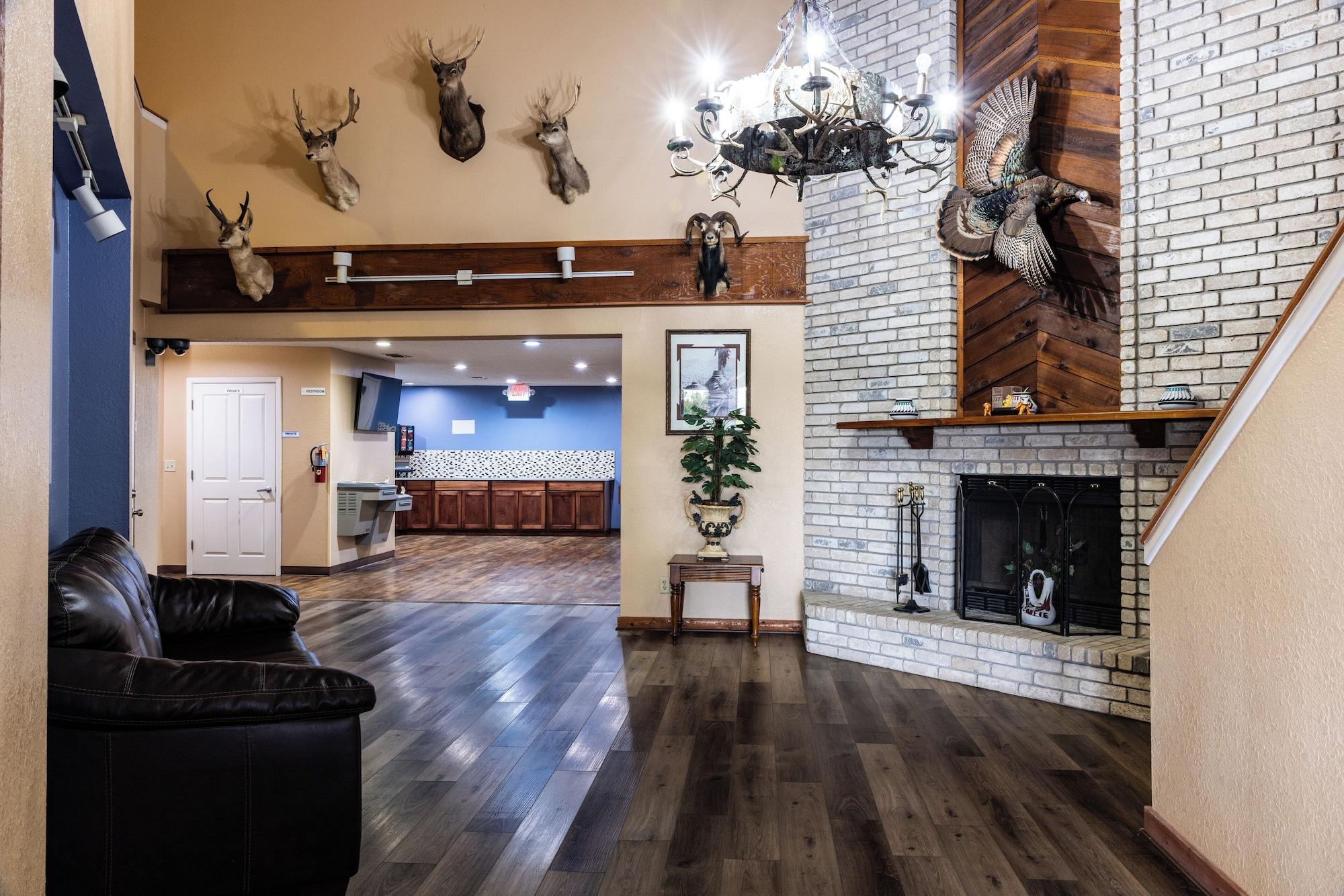 Vista Lobby Boerne Inn and Suites