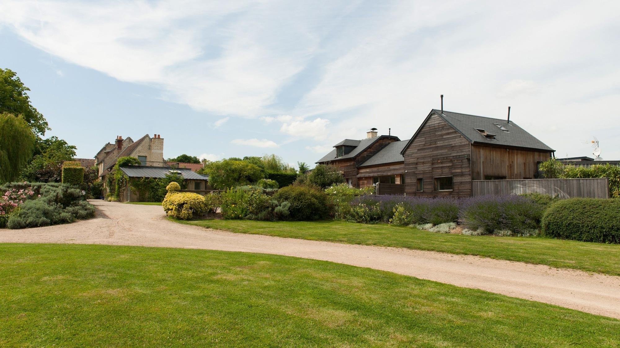Vista Exterior Chambres d'Hôtes La Ferme de L'Oudon & Spa