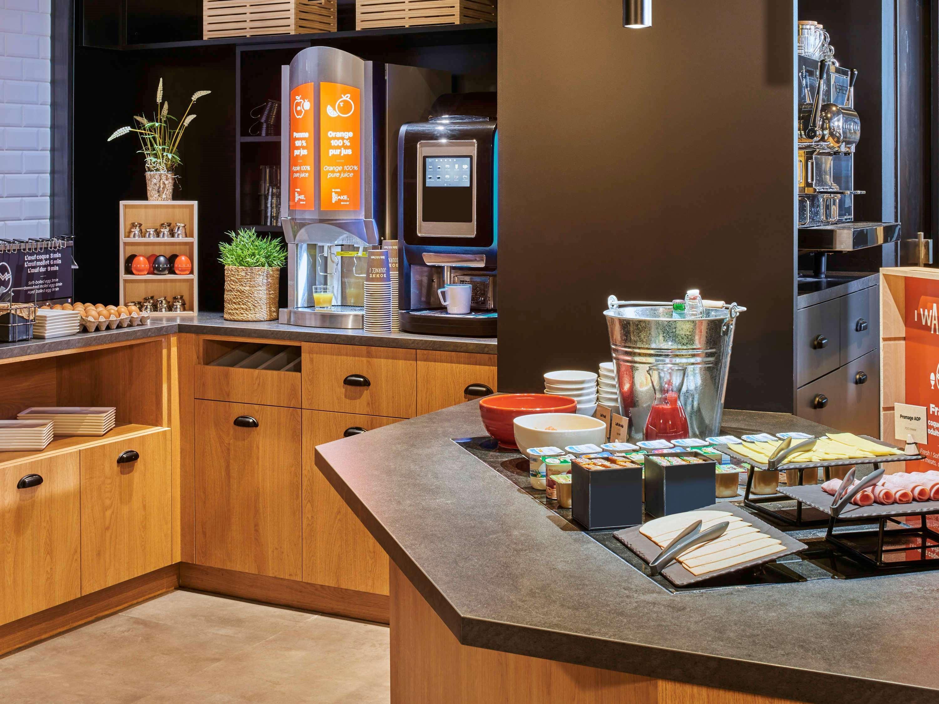 Restaurant ibis Clamart Paris Velizy