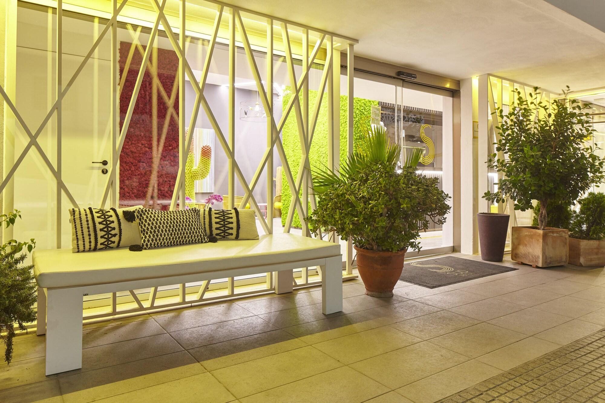 Vista Exterior Sud Ibiza Suites