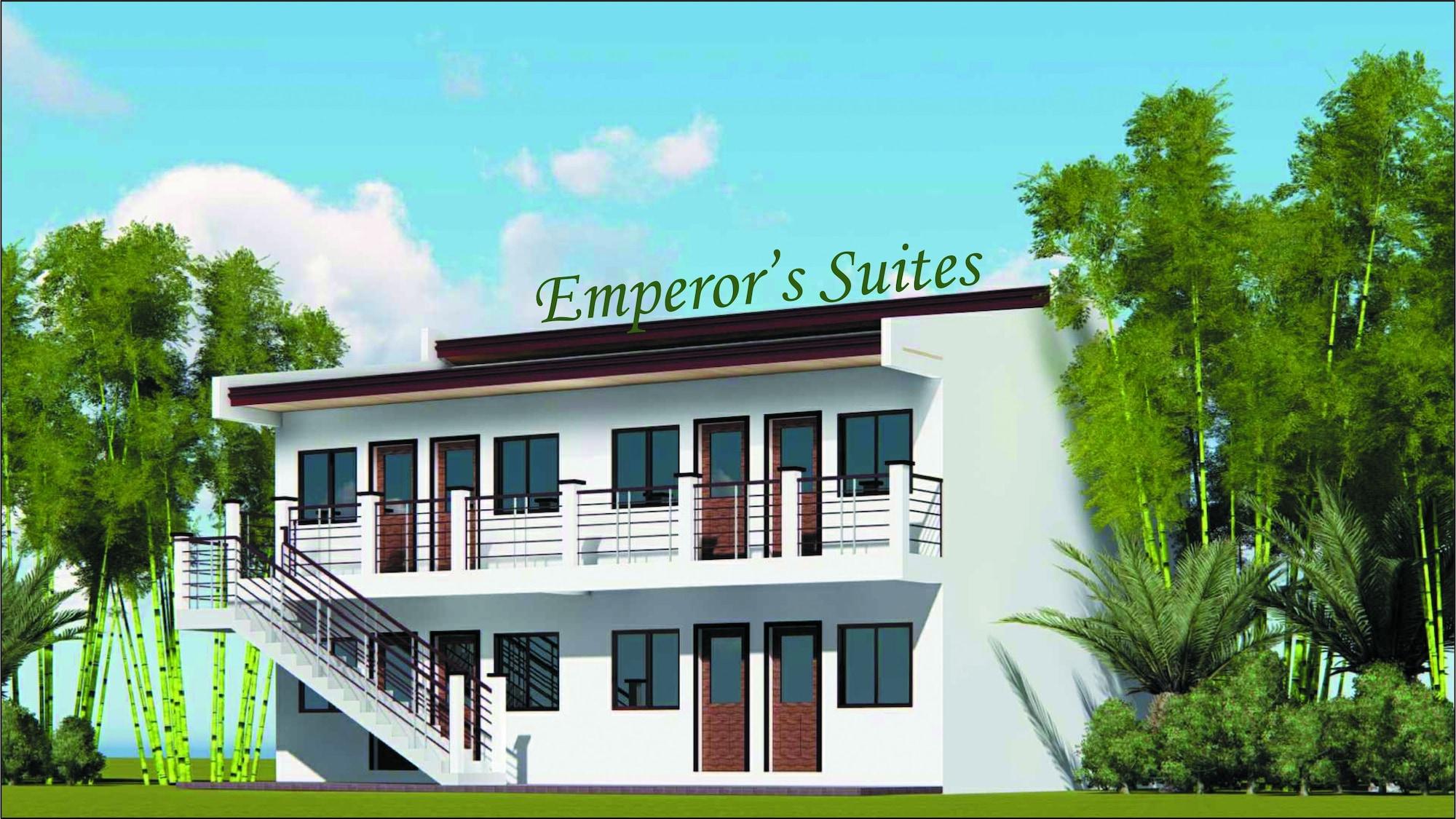 Varios Emperor's Suites