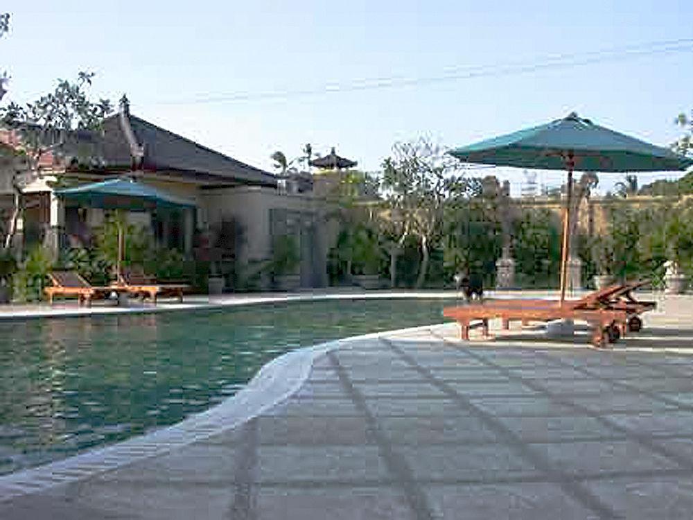 Vista Piscina The Citta Luxury Residence