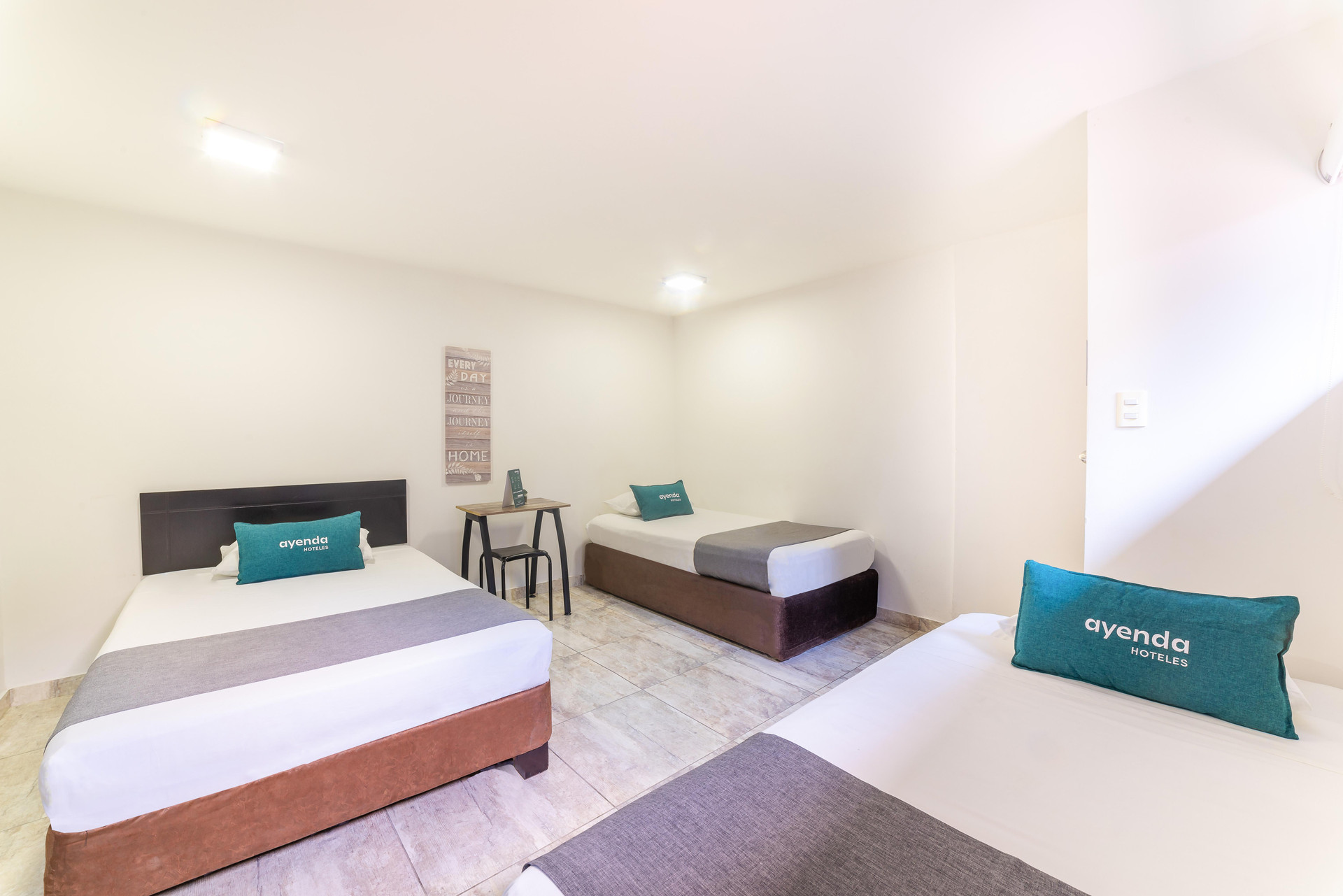 Set de Habitación Ayenda Ruta 65 1429
