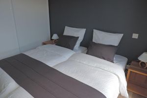 Alquiler Vacacional - Superb new villa with jacuzzi, on closed garden.