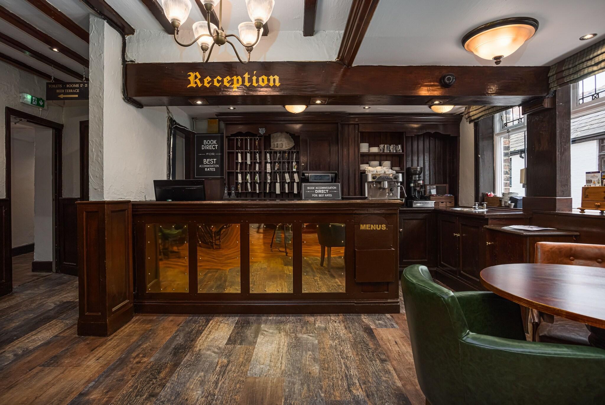 Vista Lobby The Pied Bull