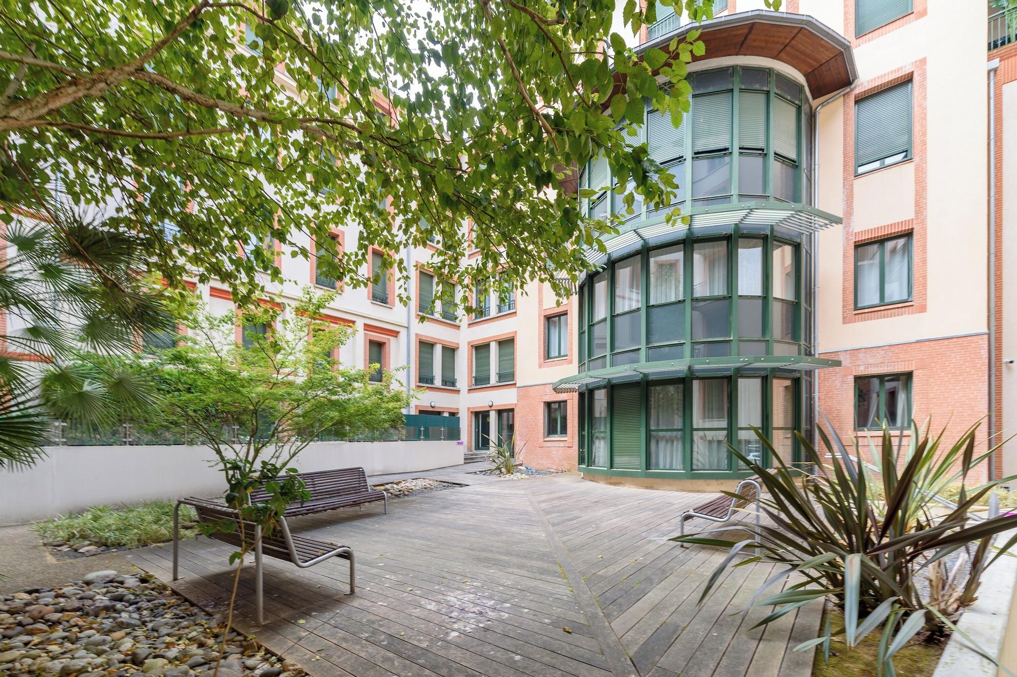 Vista Exterior ResidHotel Toulouse Centre