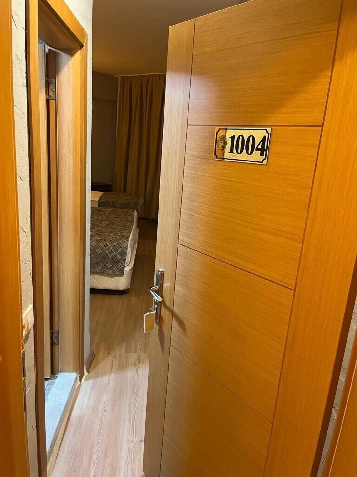 Habitación LARA OLYMPOS HOTEL