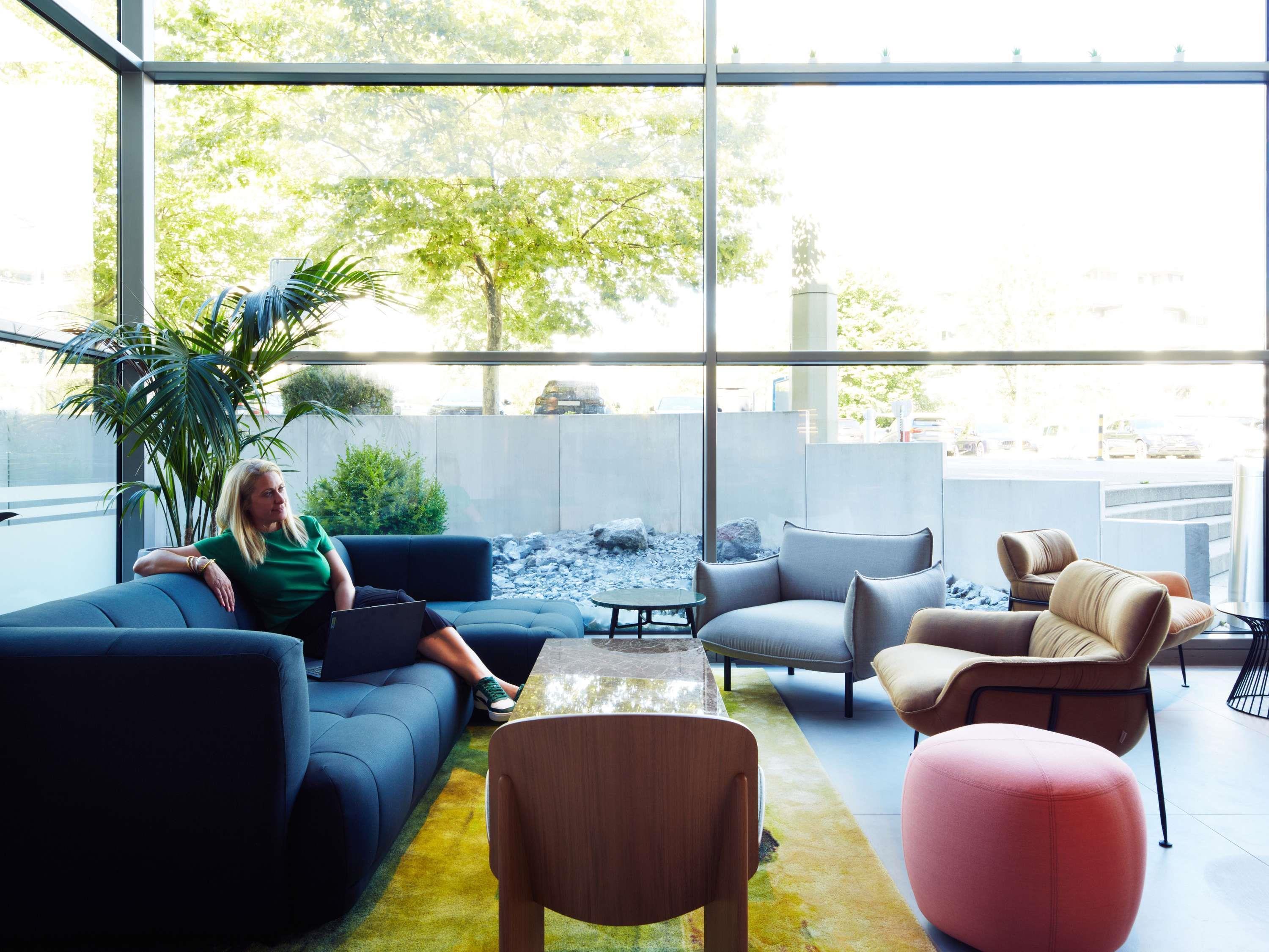 Vista Exterior Novotel Zurich Airport Messe