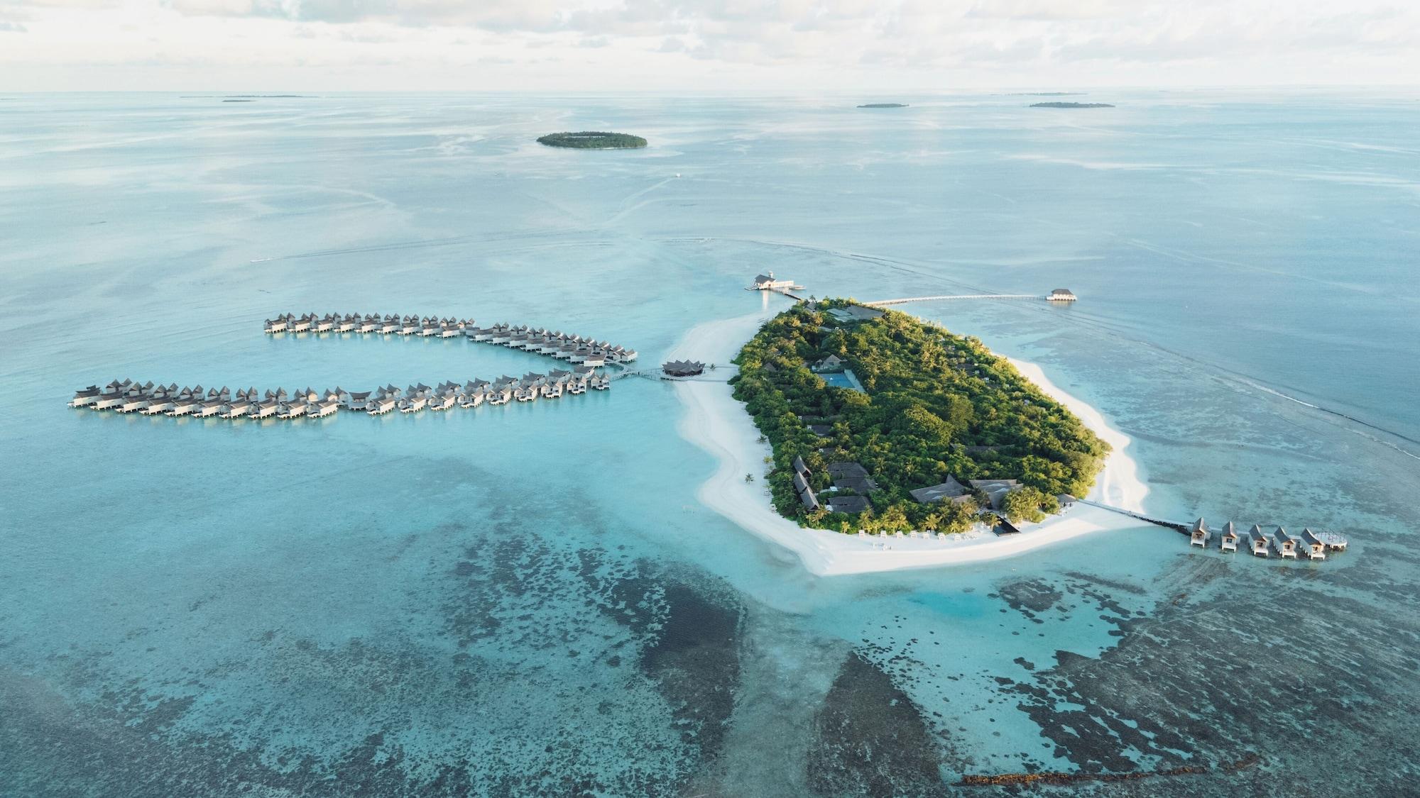 Vista Exterior Kuredhivaru Resort & Spa Maldives by Accor