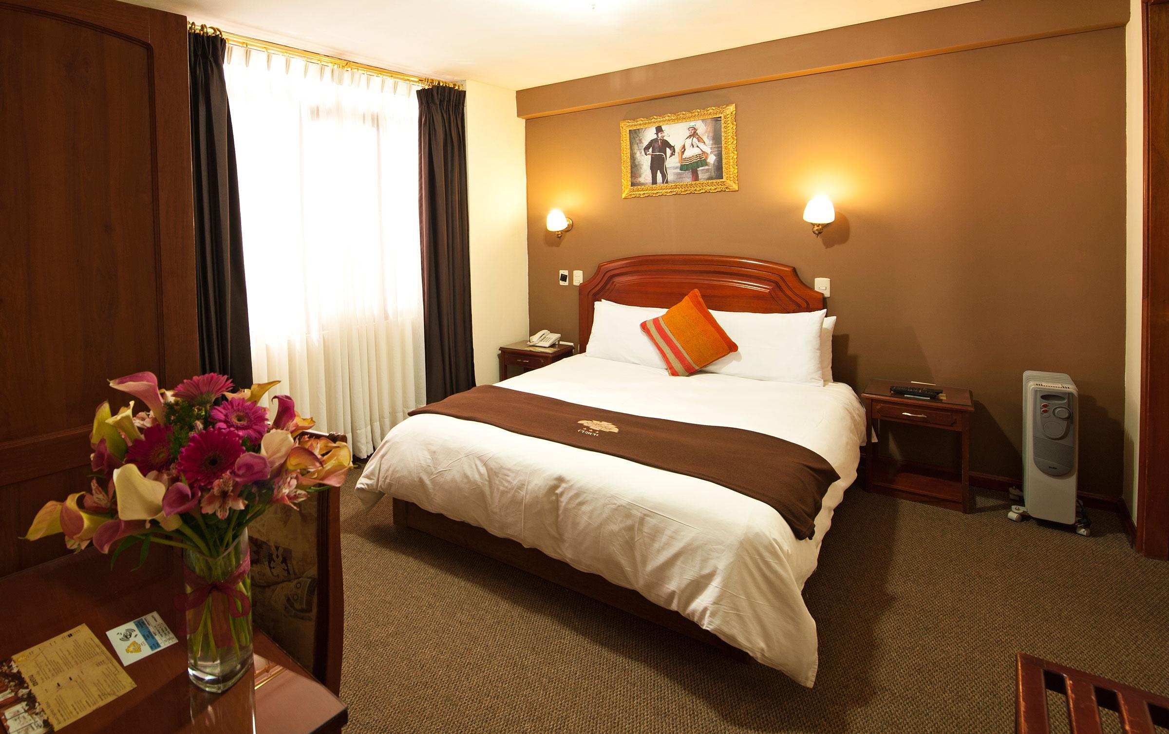 Vista Exterior HOTEL MABEY CUSCO