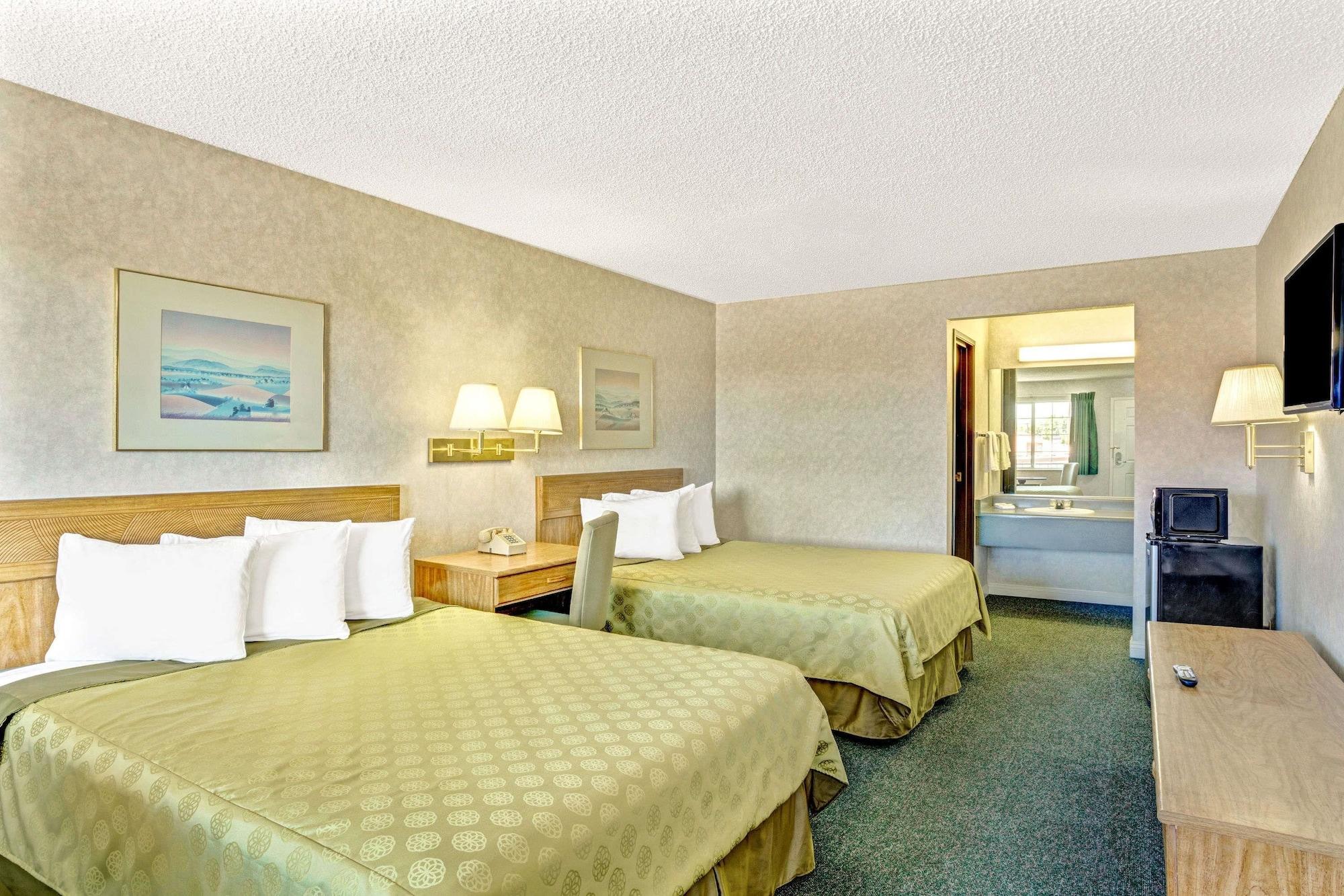 Habitación Days Inn by Wyndham Carson City
