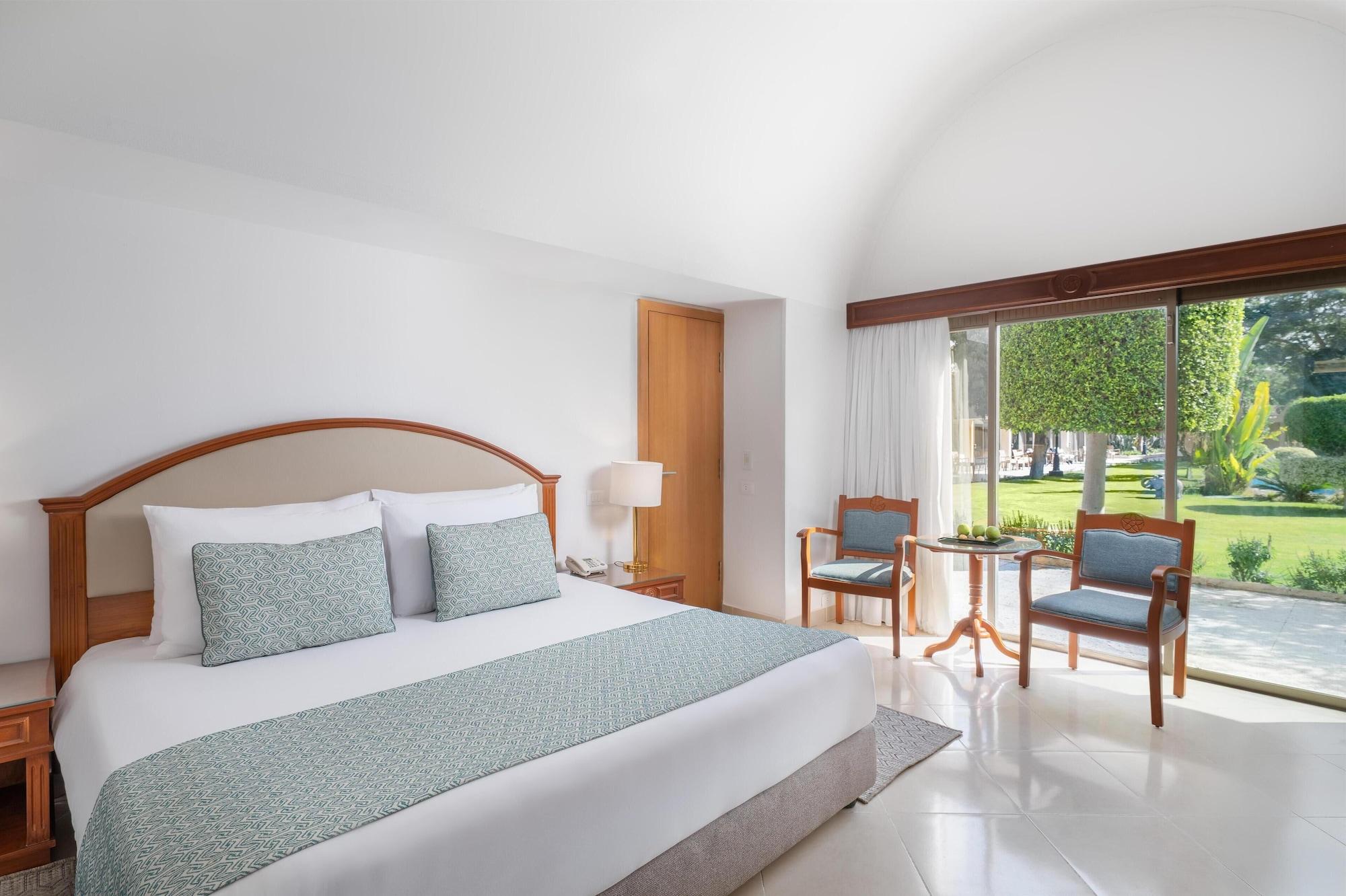 Habitación JAZ Pyramids Resort