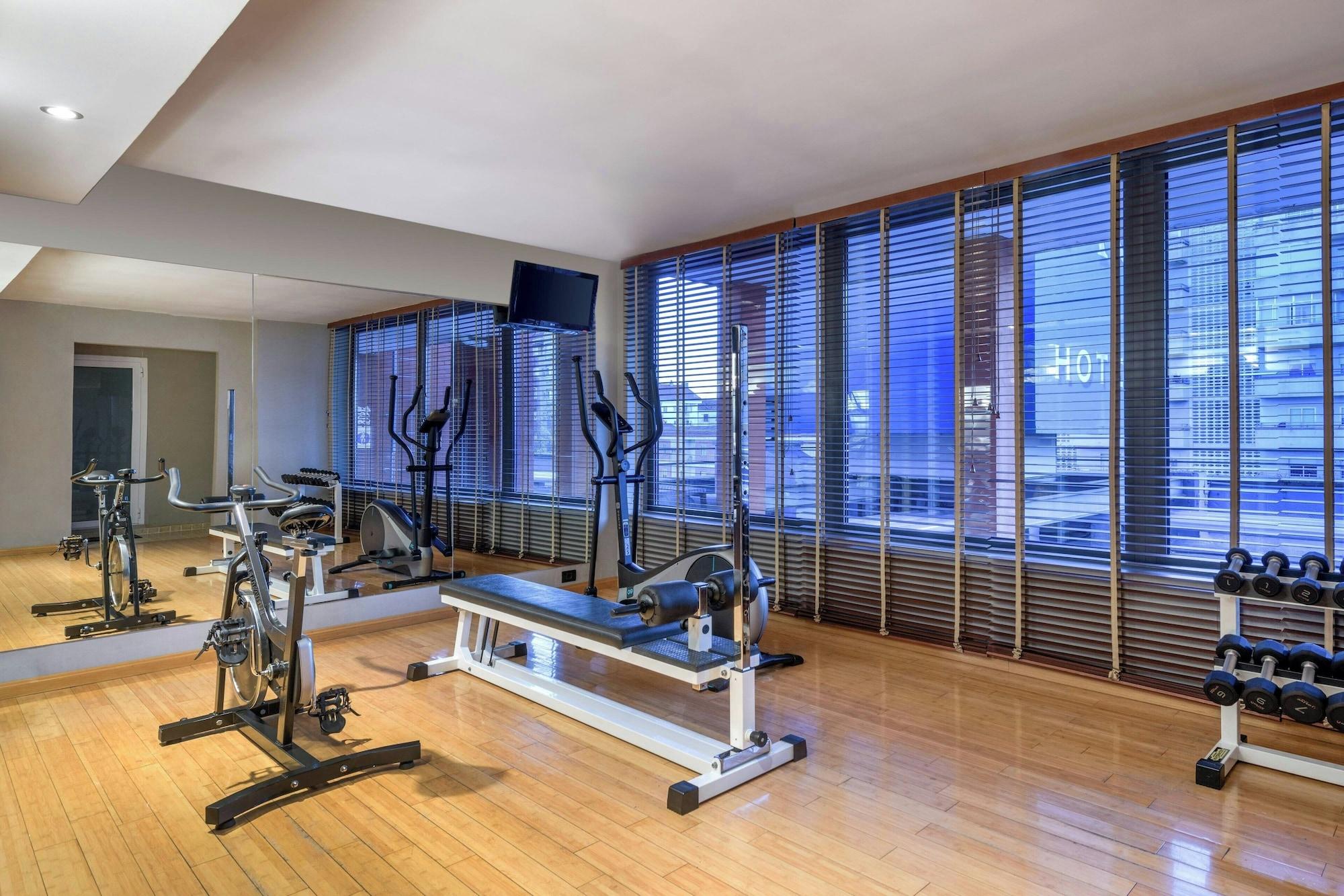 Gimnasio AC Hotel Zamora by Marriott