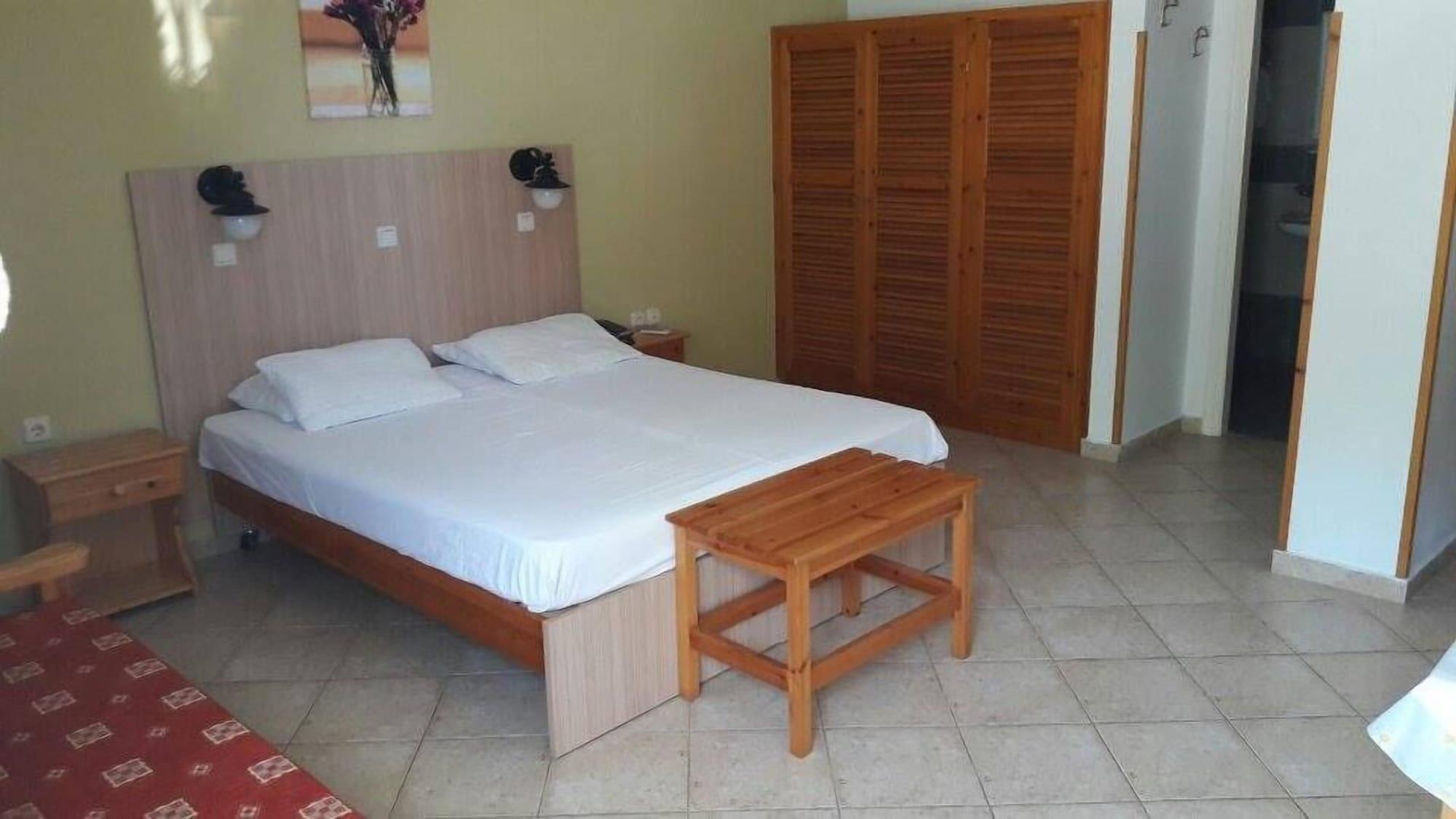Habitación Zafiria Apartments