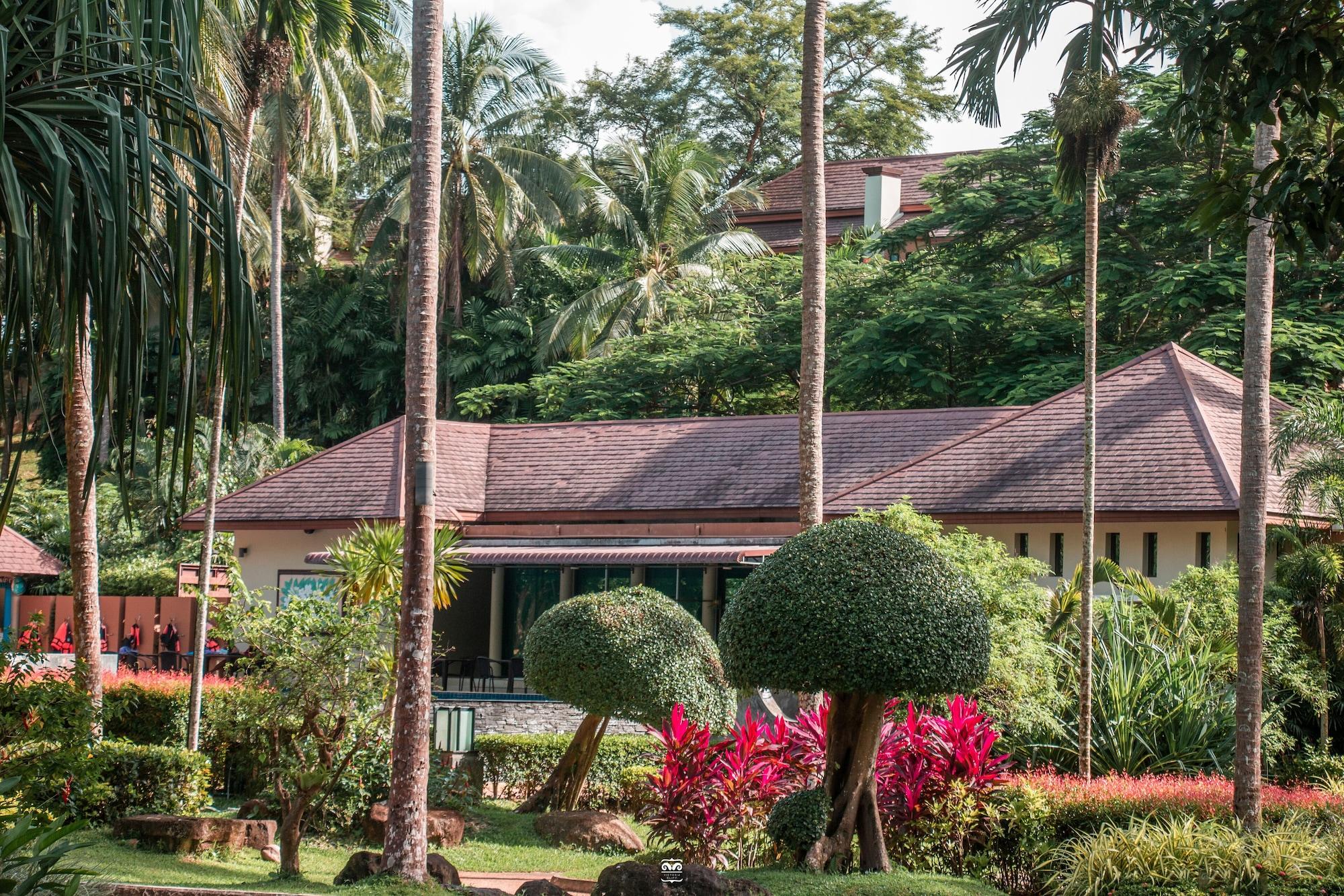 Vista Exterior Victoria Cliff Hotel & Resort