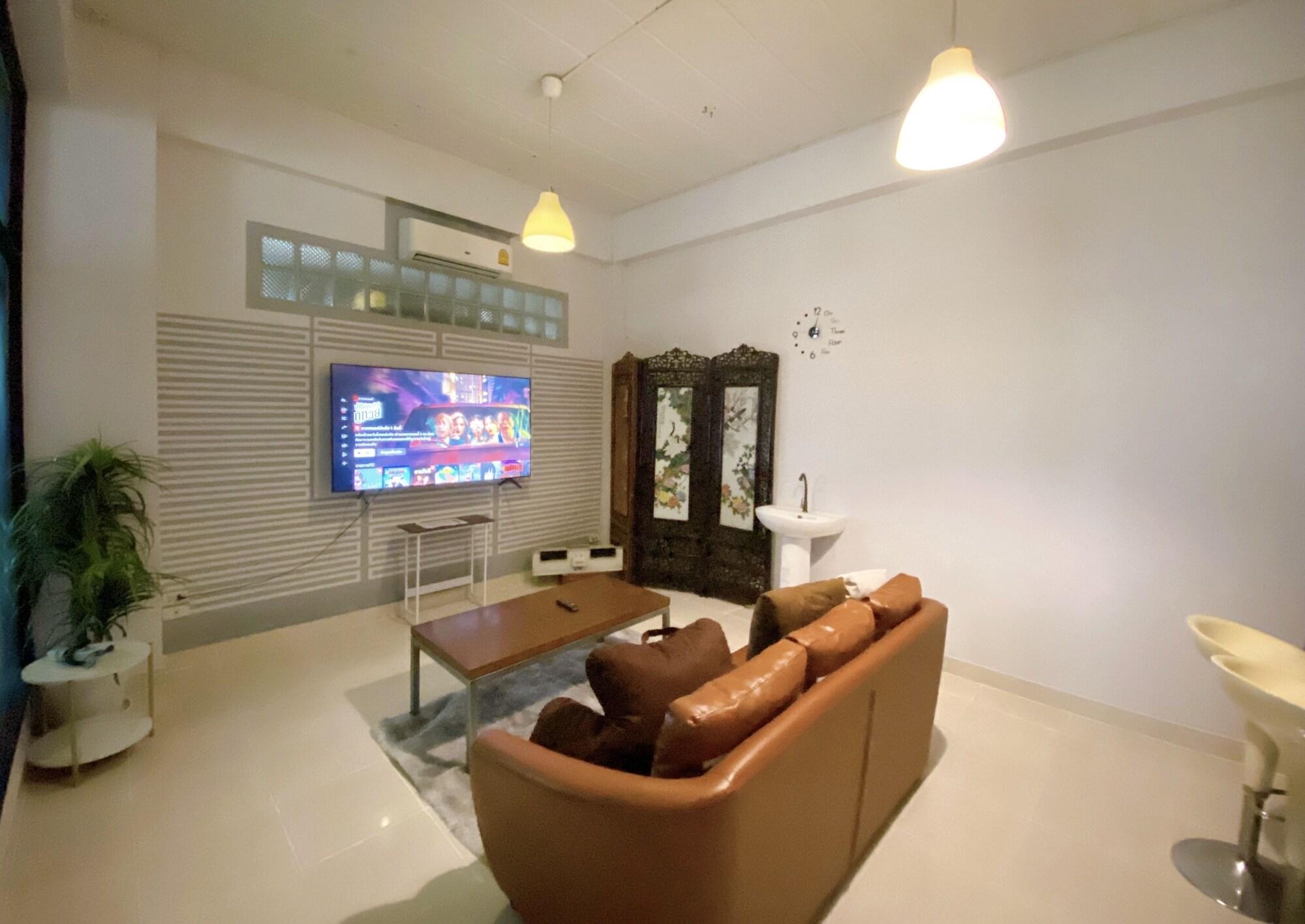 Instalaciones Recreativas T.U.B. Mansion