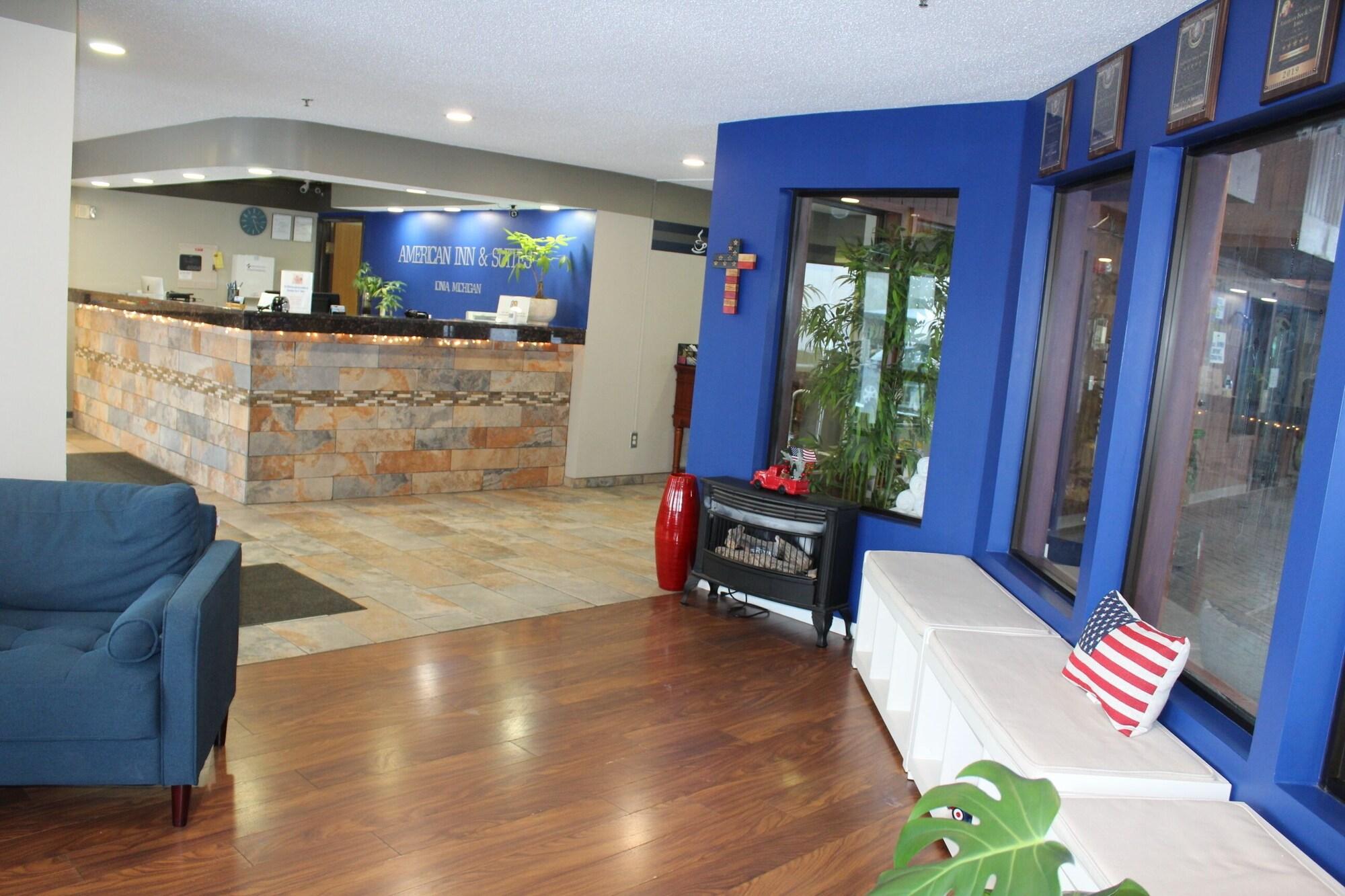 Vista Lobby American Inn and Suites Ionia
