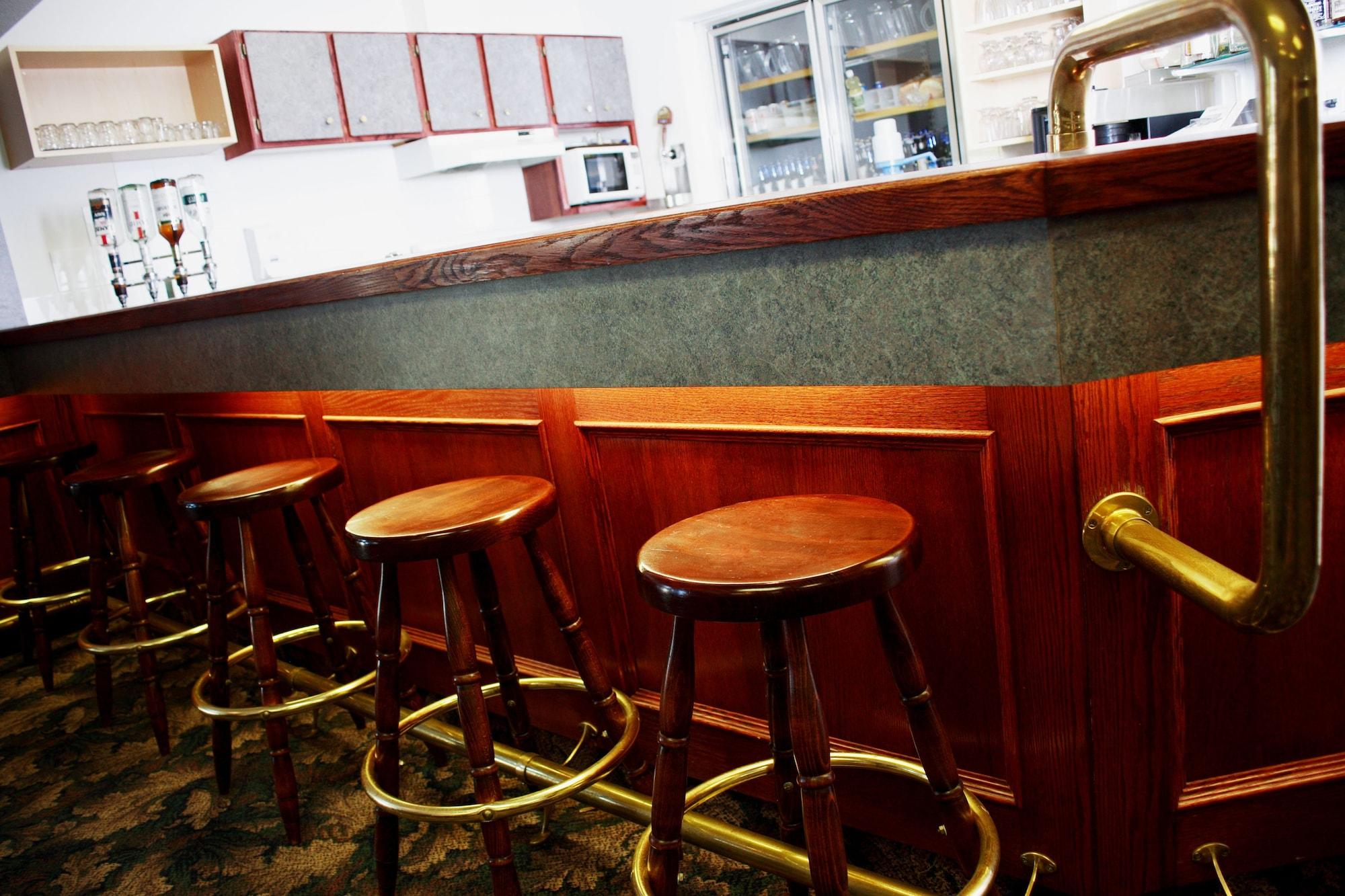 Bar/Salón Country Club Inn