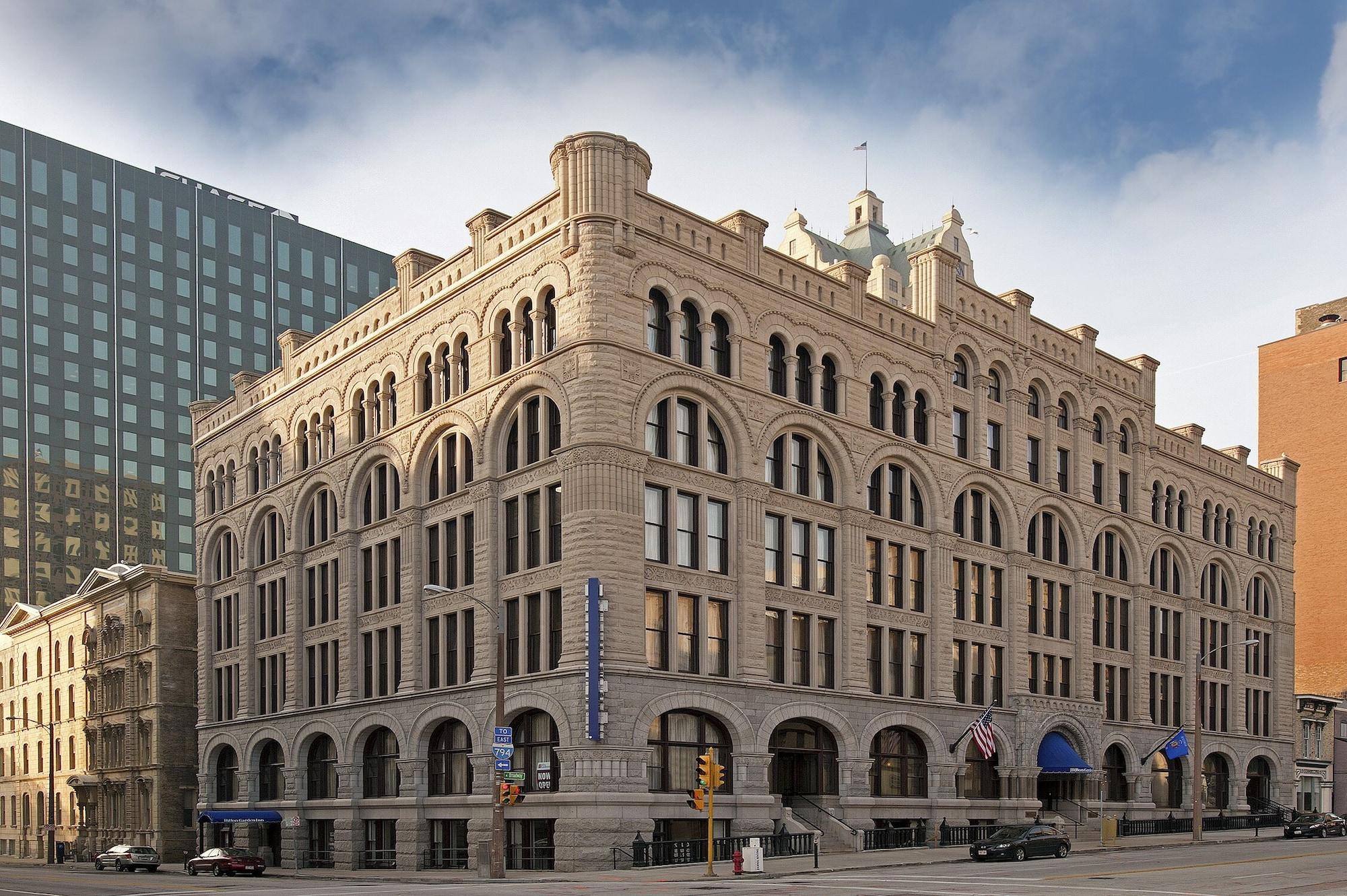 Vista Exterior Hilton Garden Inn Milwaukee Downtown
