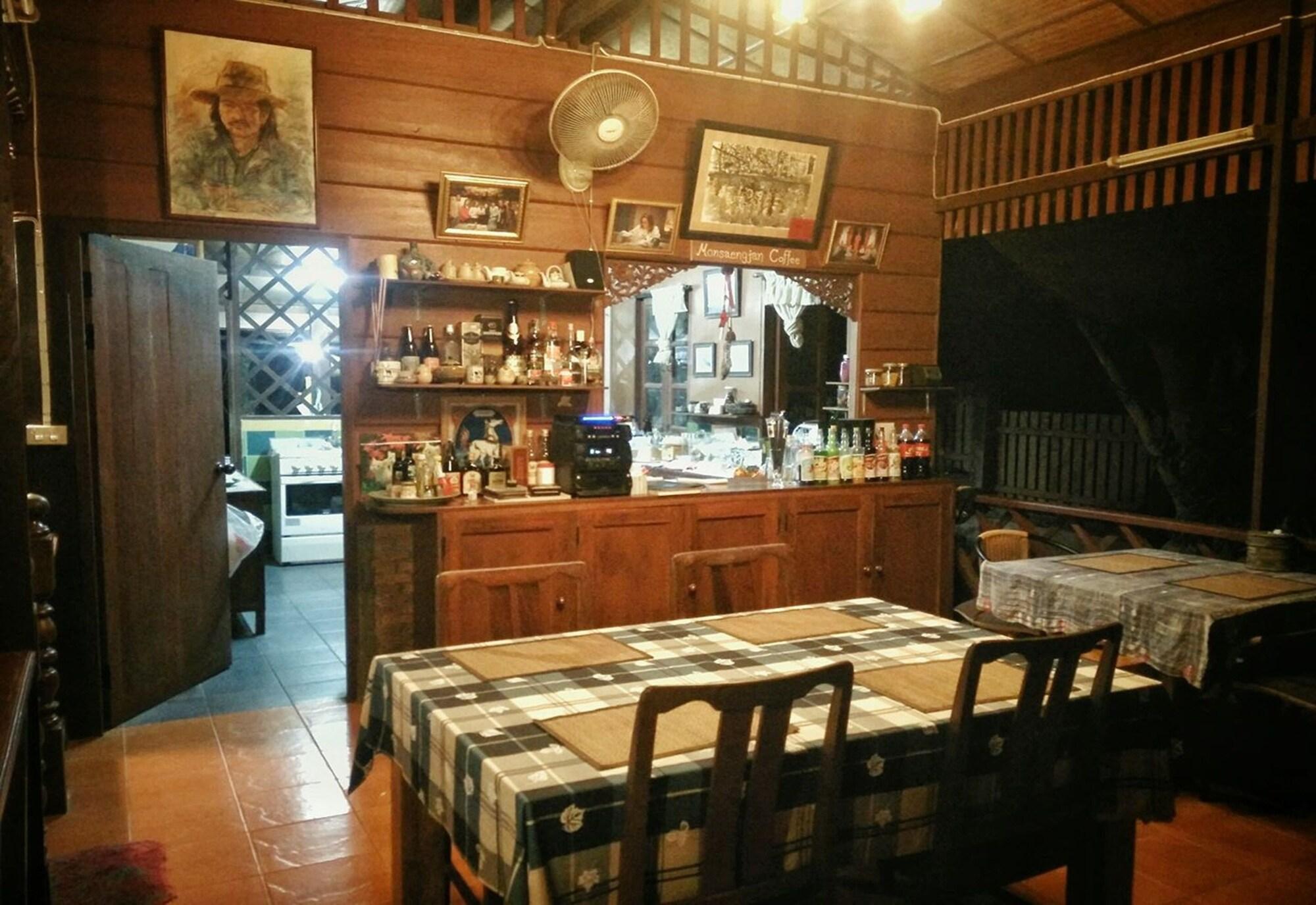 Vista Lobby Mon Saeng Jun Homestay