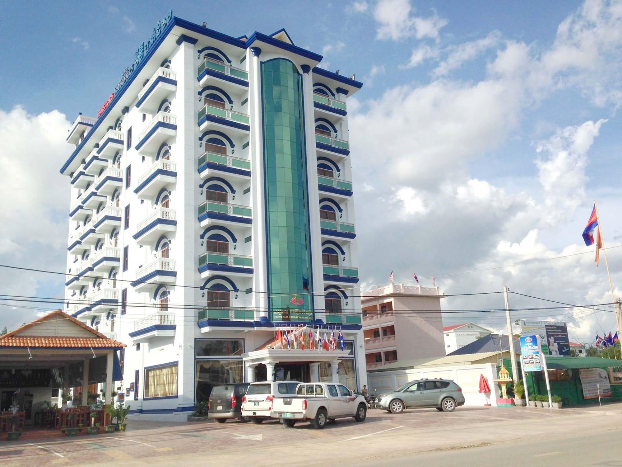 Varios Emerald BB Battambang Hotel