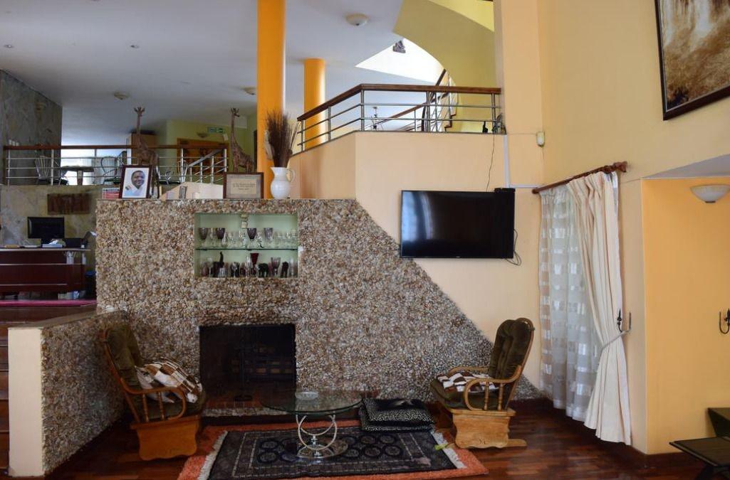 Vista Lobby Adies Garden Suites