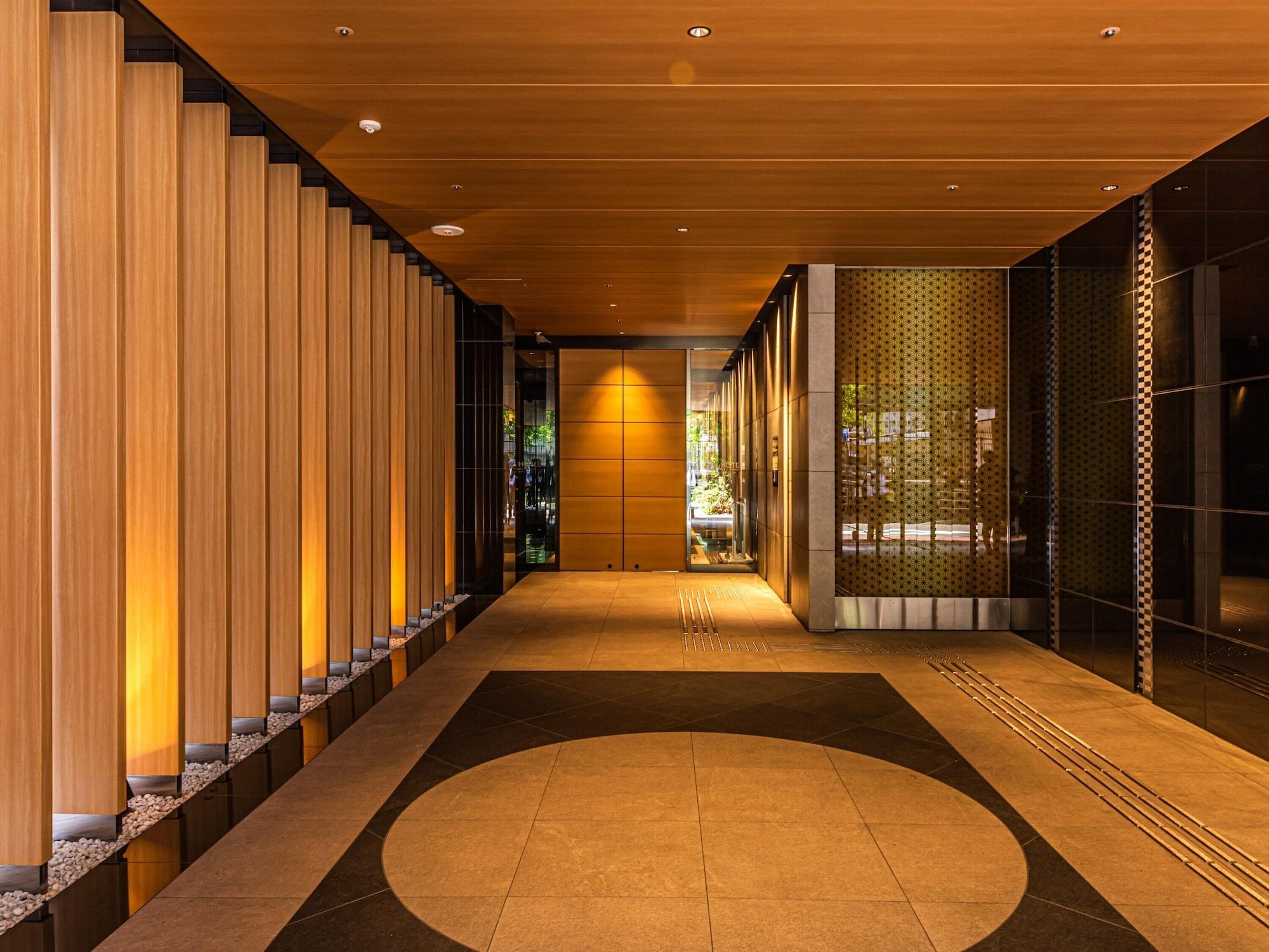 Vista Lobby APA Hotel Shin Osaka Eki Tower