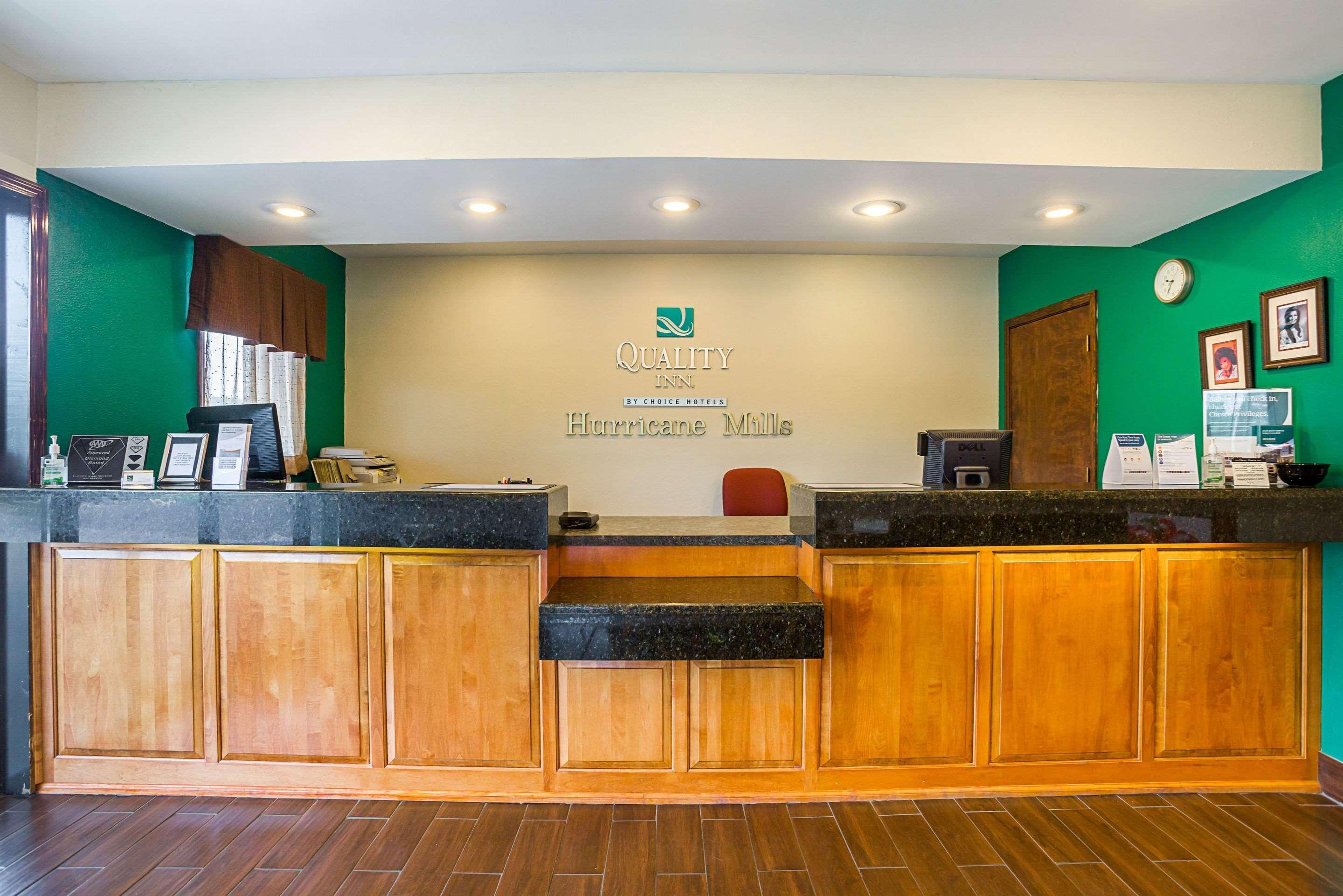 Vista Lobby Quality Inn