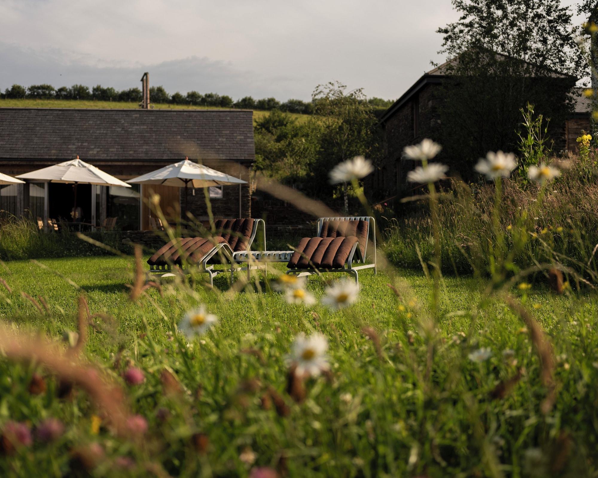 Vista Exterior Fowlescombe Farm