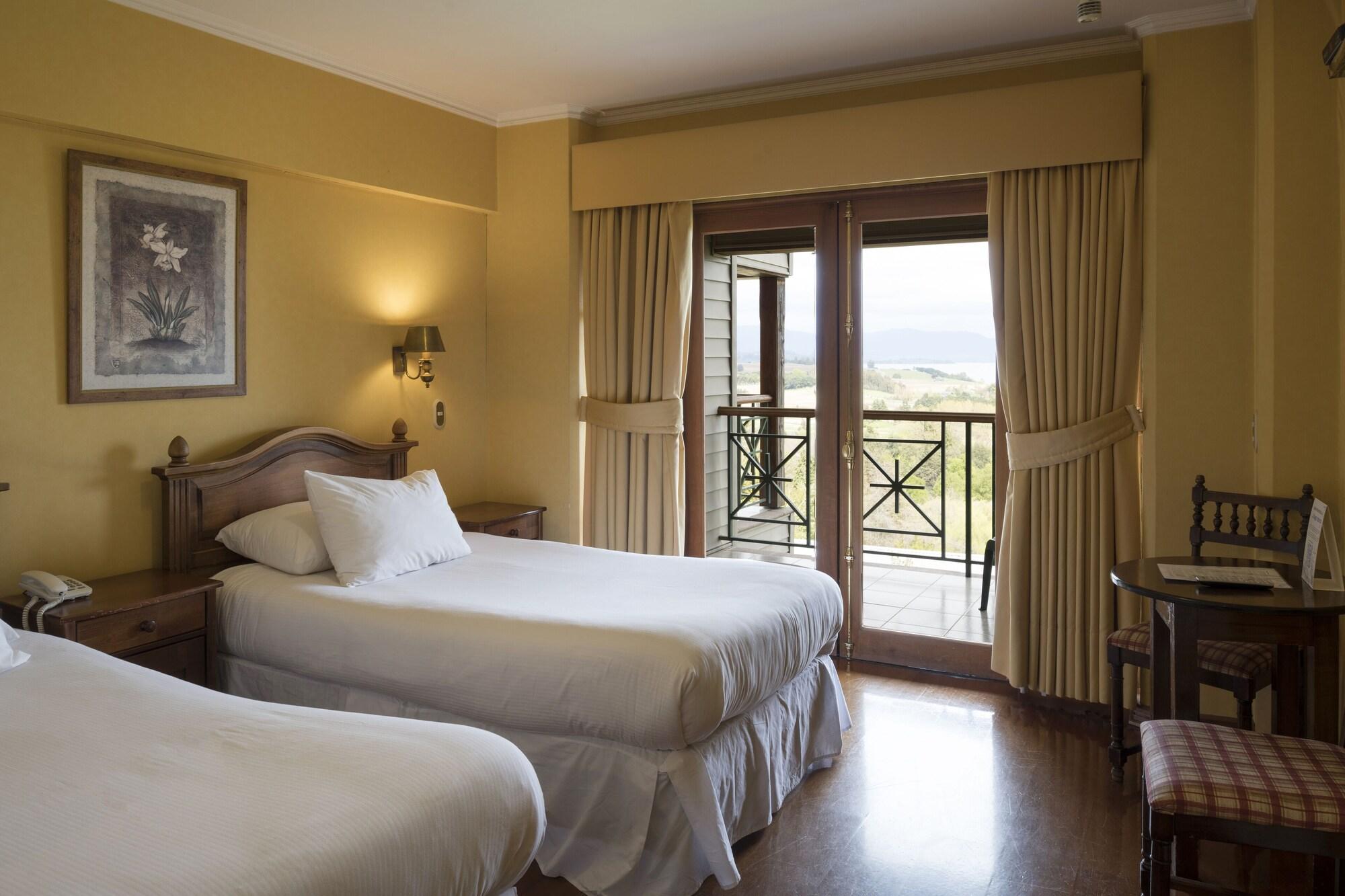 Habitación Hotel y Cabañas Lago Ranco - Caja Los Andes