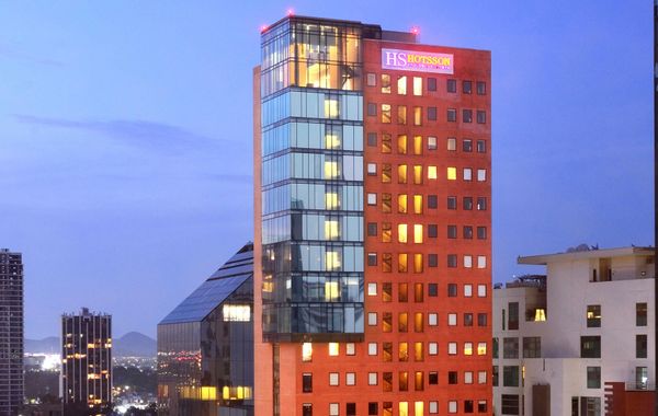 Hotel Guadalajara Country Club by HNF - Hoteles en Colomos Providencia de Guadalajara