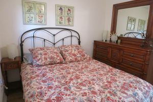 Alquiler Vacacional - SANDALS BEACHSIDE CONDO, HEATED POOL, AMENITIES AND GREAT LOCATION