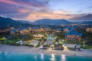 Alojamiento - Hilton Sanya Yalong Bay Resort & Spa