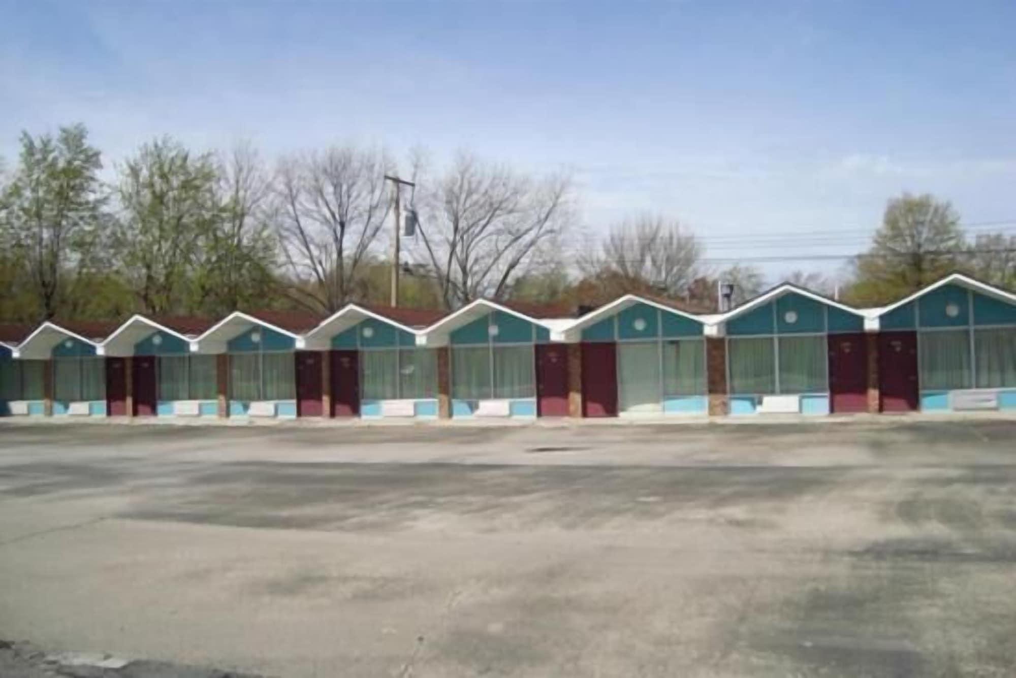 Varios Gray Plaza Motel