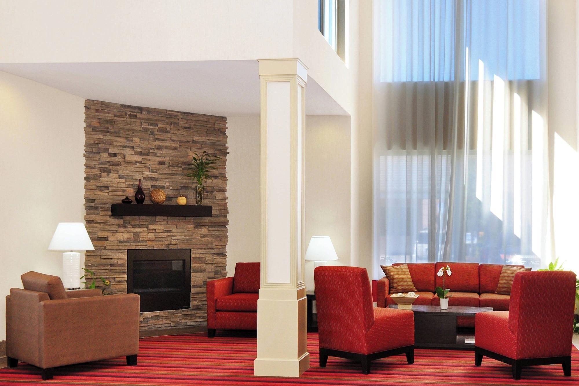 Vista Lobby Four Points By Sheraton Portland East